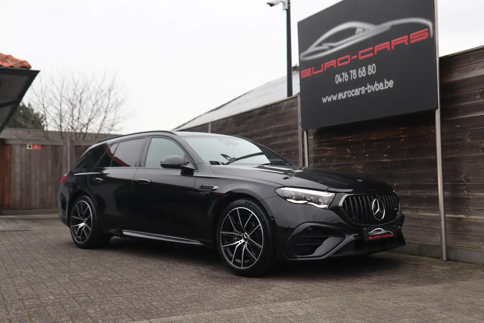 Mercedes-Benz E 53 AMG 4Matic/Night /Burmester/360°/Headup/Distr/Trekh - 2