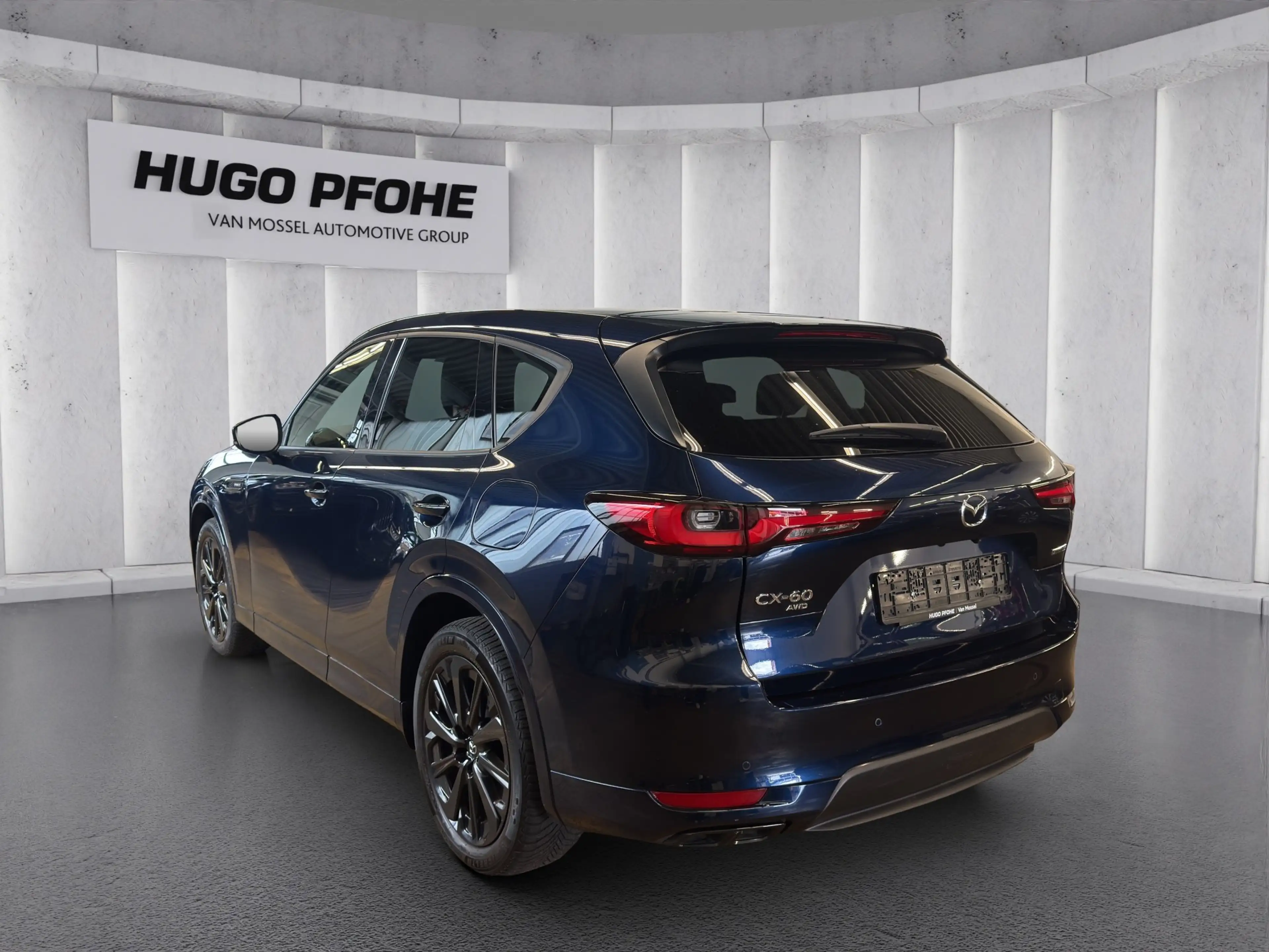 Mazda CX-60 Homura 2.5 e-SKYACTIV PHEV Auto AWD Sports Utility — photo 3