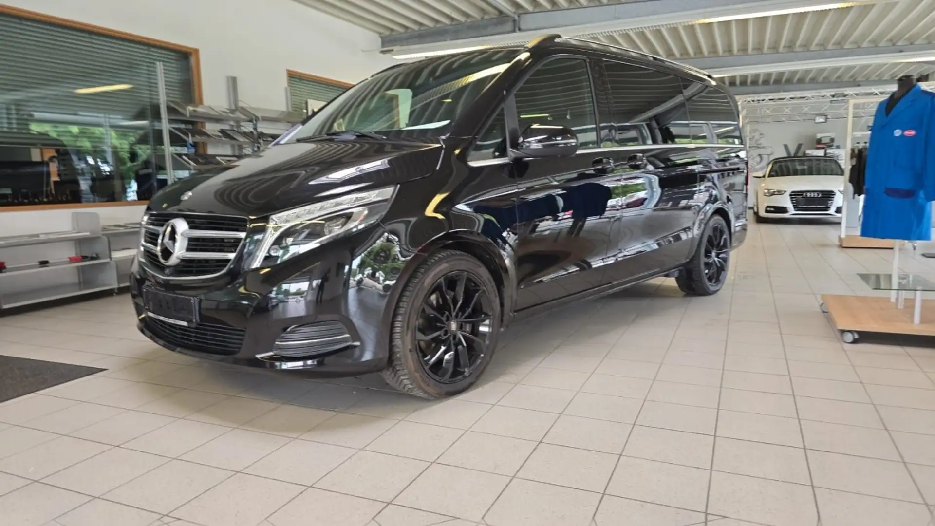 Mercedes-Benz V 250 V Klasse 250 CDI AV 7 Sitze Leder LED NAV 360° Schwarz - 1