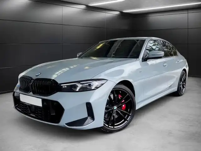 BMW 330 i xDrive M Sport Pro