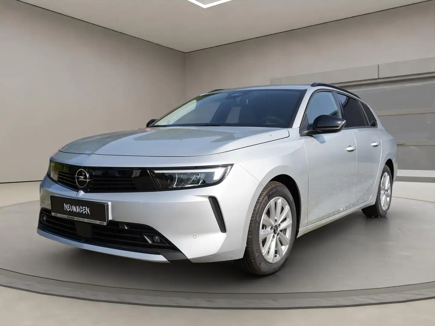 Opel Astra Sports Tourer Edition+Rückfahrkamera+SHZ+ Silber - 1