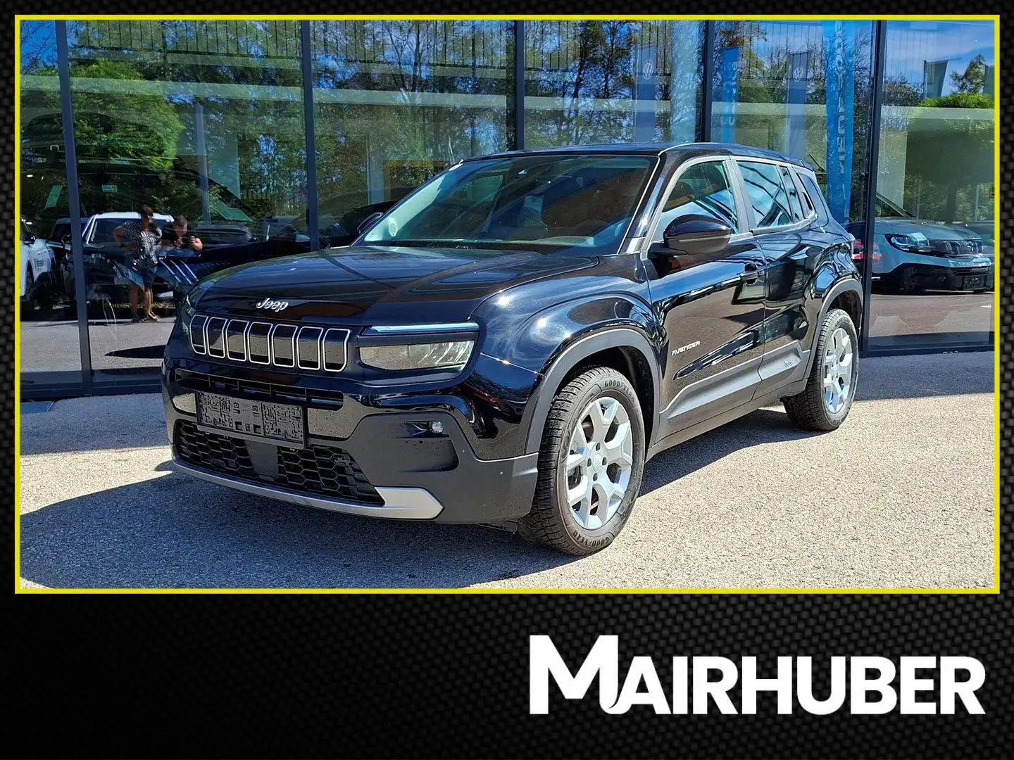 Jeep Avenger 1.2 GSE T3 Altitude Schwarz - 1
