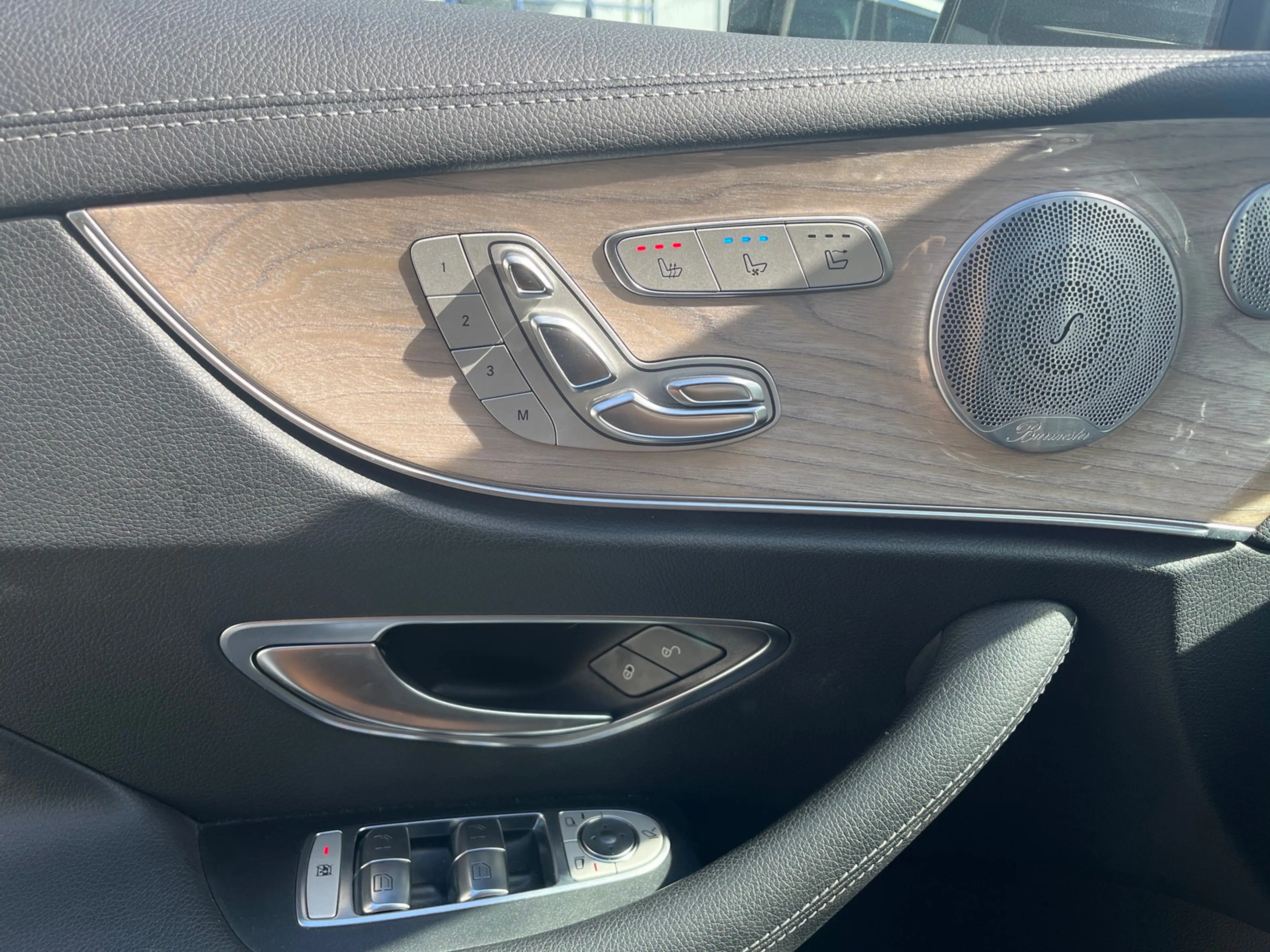Mercedes-Benz E 450 4M AMG NIGHT BURMESTER|360*|AIRSCARF+4xSHZ|VOLL* — photo 5