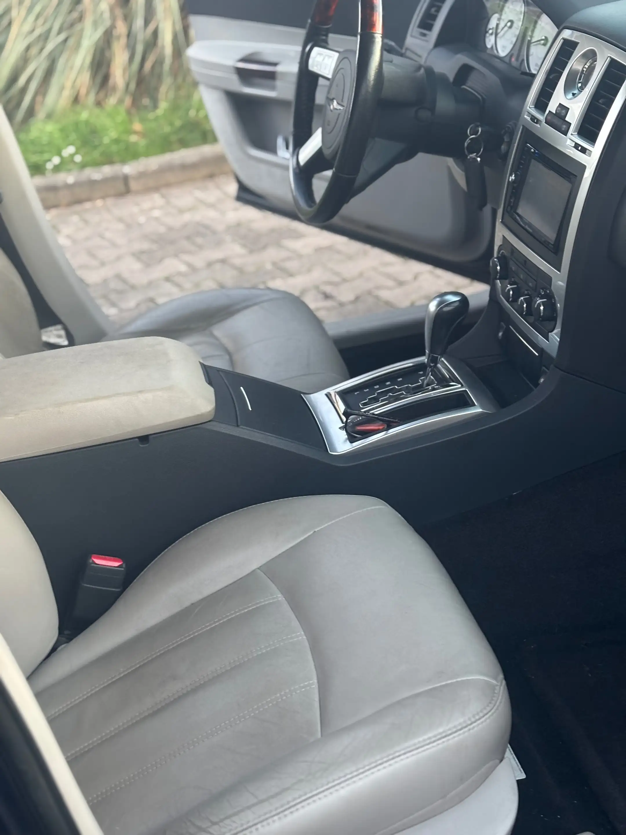 Chrysler 300C 300C Touring 3.5 Automatik mit LPG — photo 14
