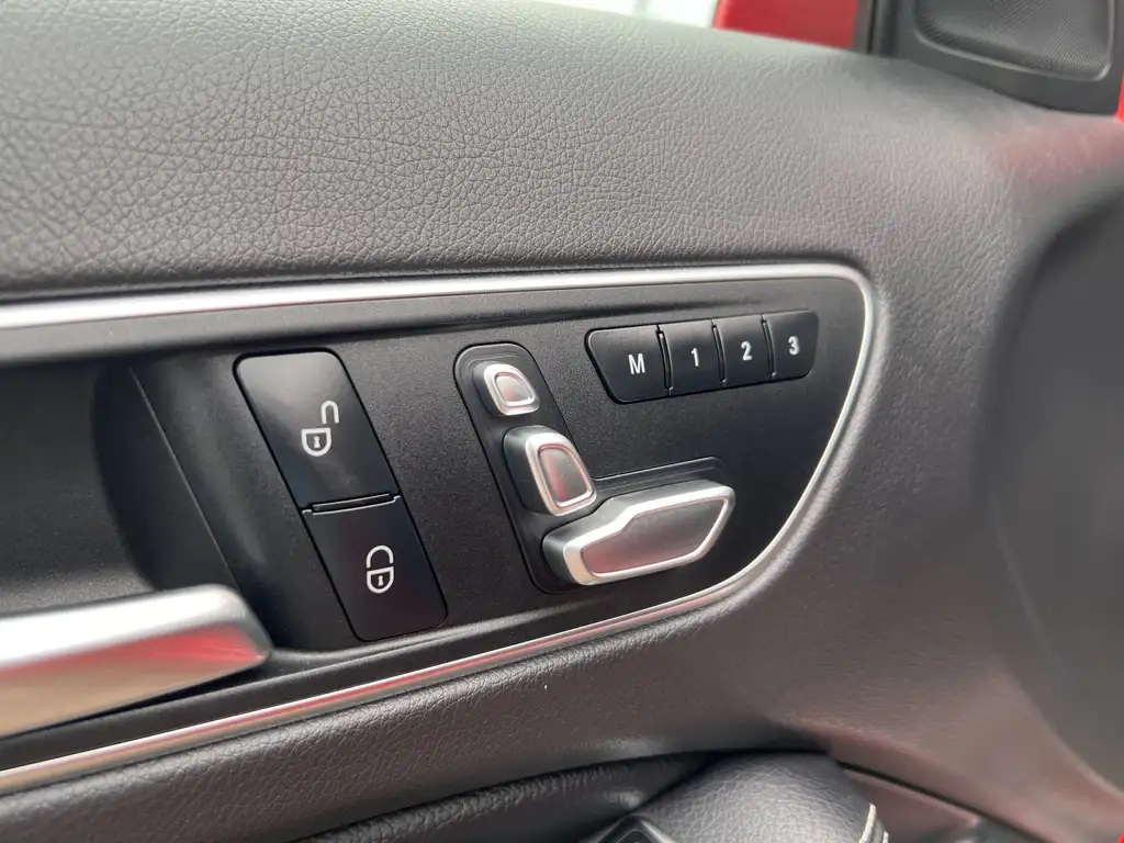 2019 Mercedes-Benz GLA 250 | Power Liftgate | CarPlay | Heated Seats — photo 6