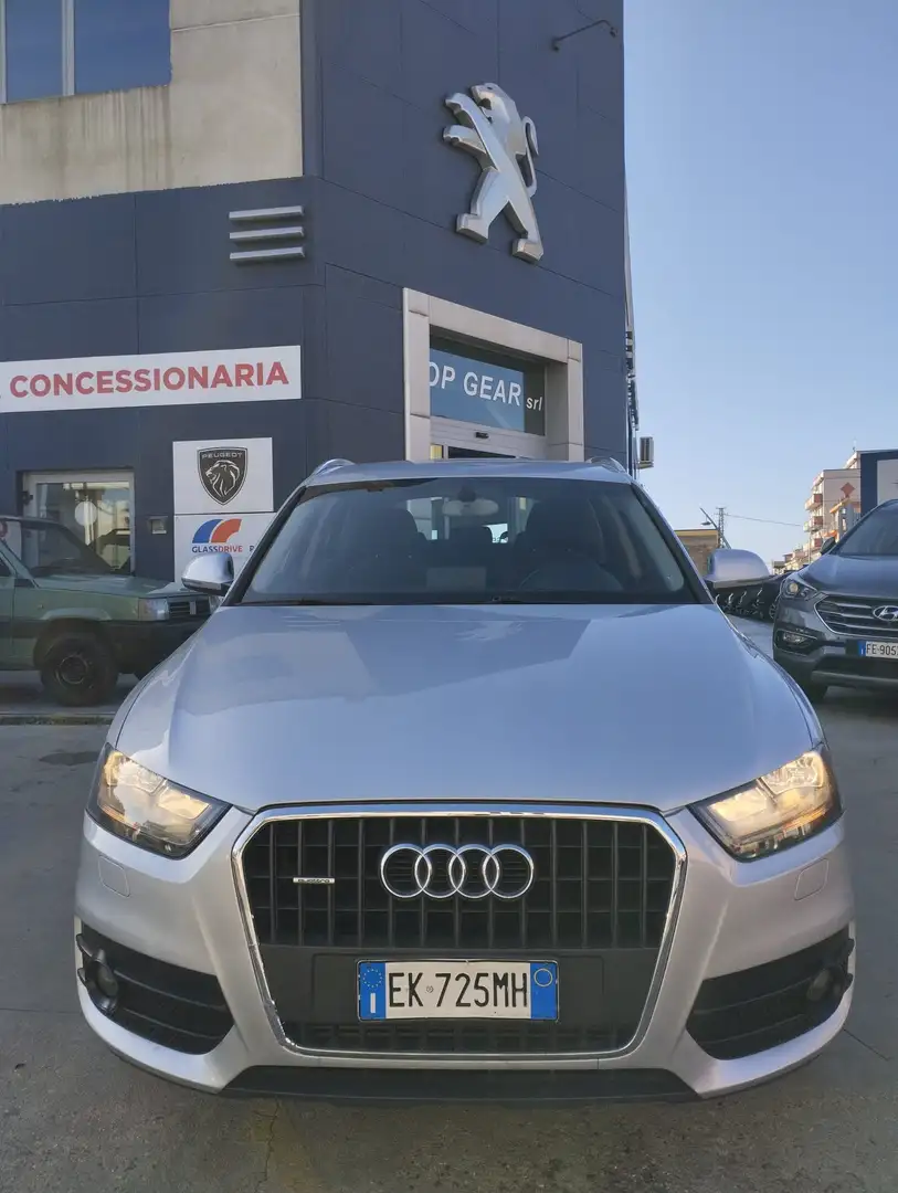 Audi Q3 2.0 tdi Advanced quattro 177cv s-tronic Grey - 2