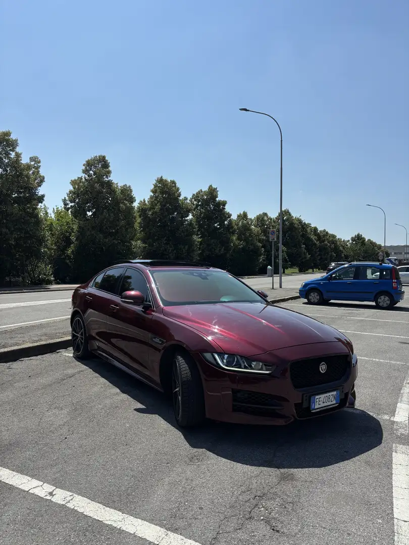 Jaguar XE 2.0d R-Sport awd 180cv auto Rosso - 2