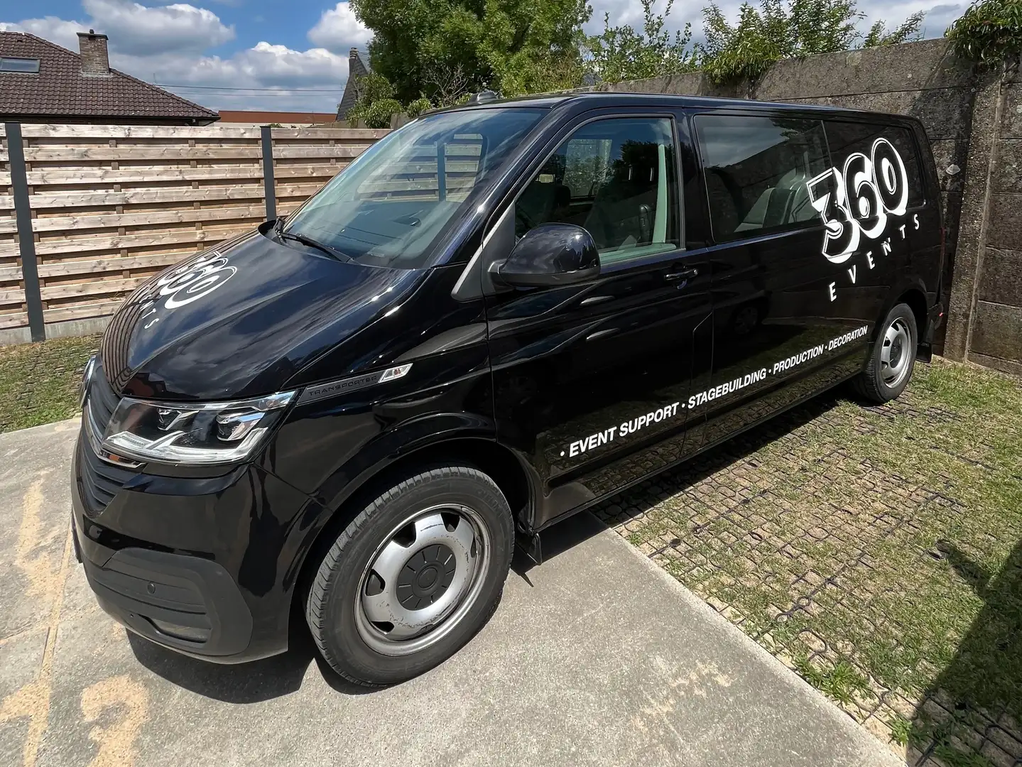 Volkswagen Transporter Zwart - 1