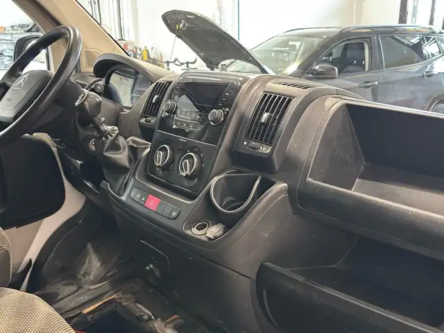 Citroen Jumper view 13