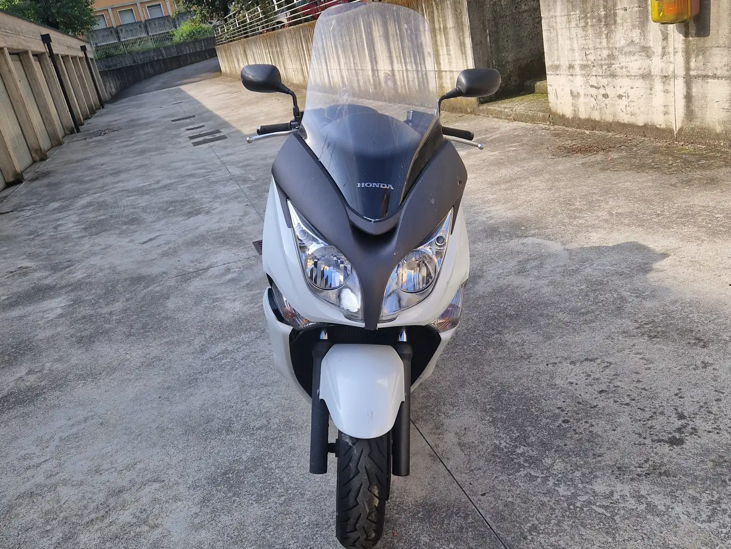 Honda SW-T 400 Blanc - 2