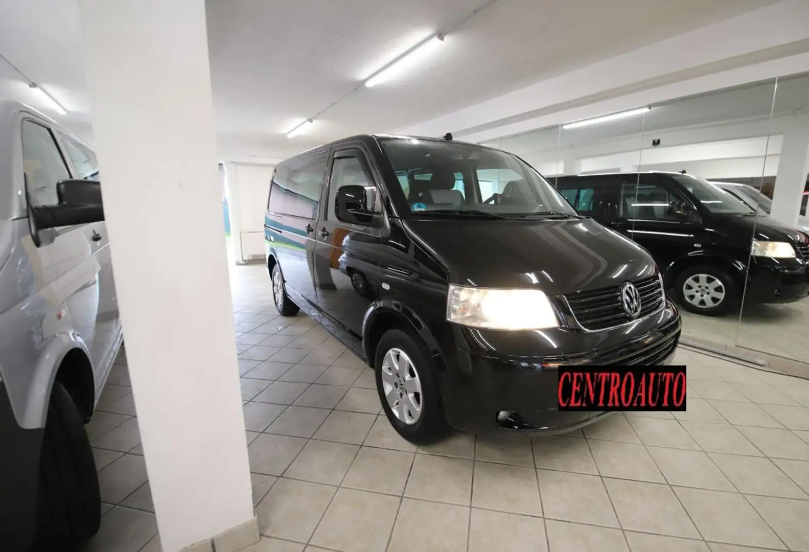 Volkswagen T5 Multivan VW T5 2.5 Tdi 131cv 7Posti Klima Webasto G.traino Nero - 1