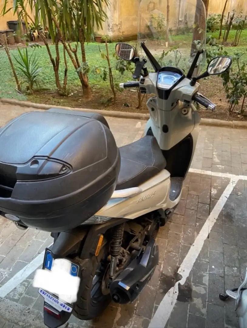 Kymco People 125 S - 1