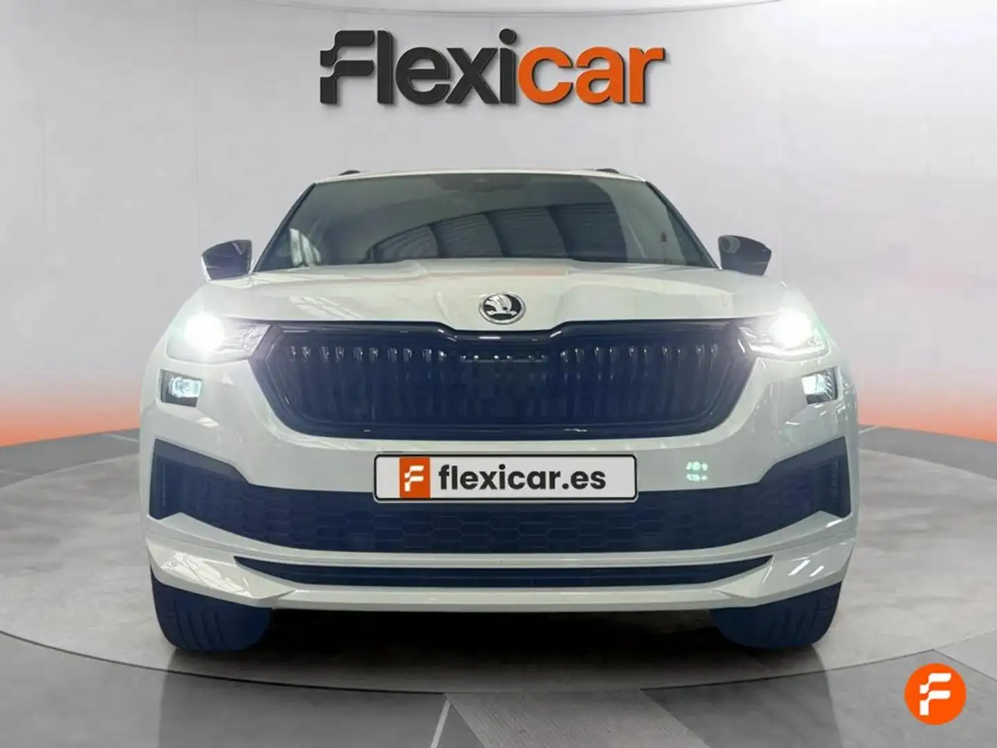 Skoda Kodiaq 1.5 TSI 110KW (150cv) DSG 4x2 Sportline Amarillo - 2
