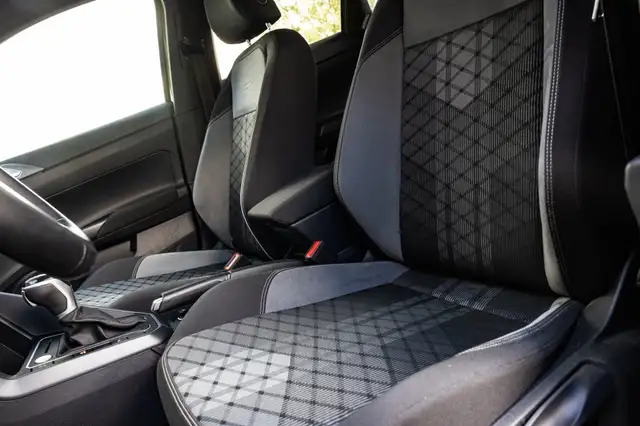 Volkswagen Taigo view 4