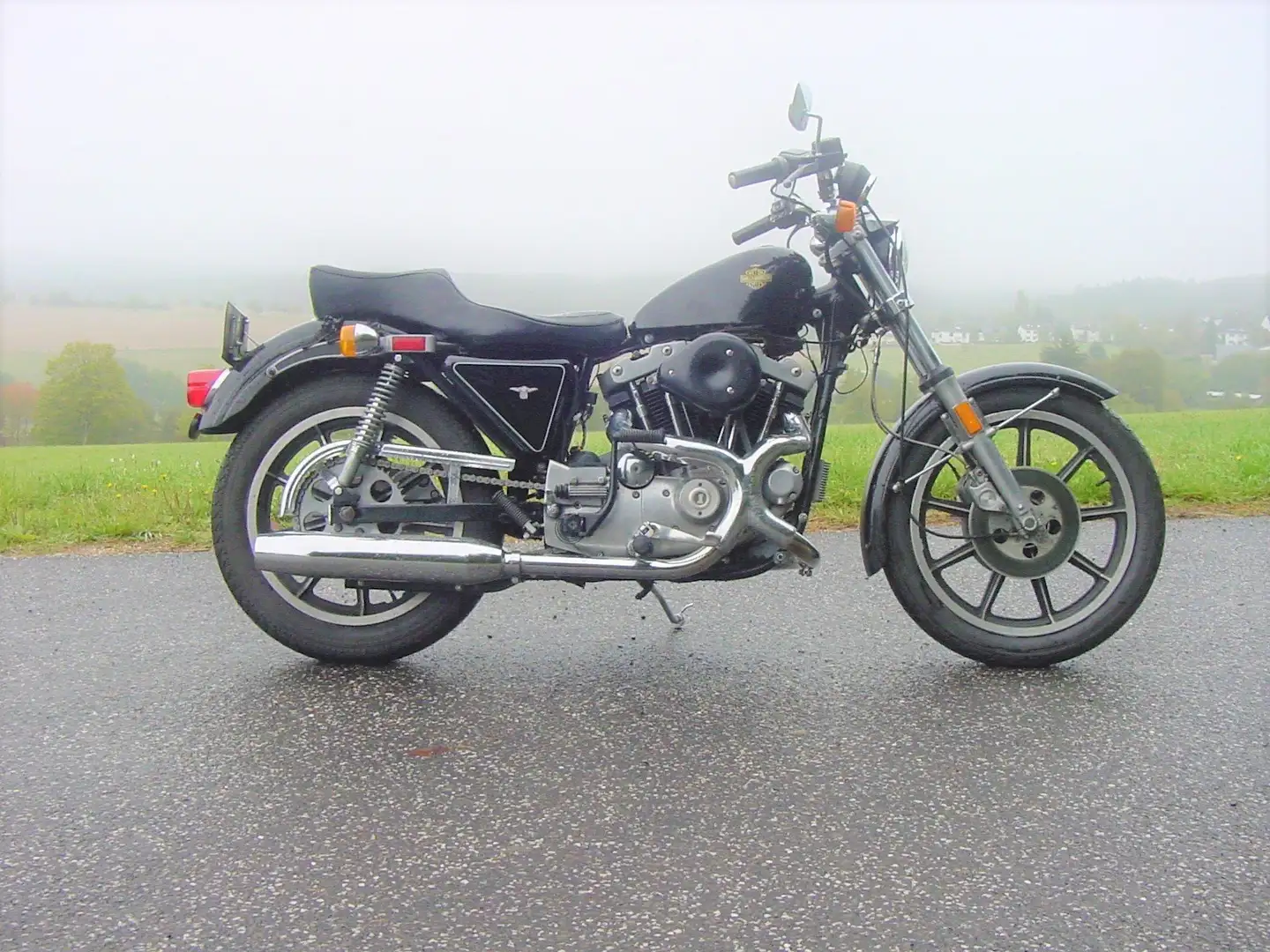 Harley-Davidson Sportster 1000 XLH Noir - 1