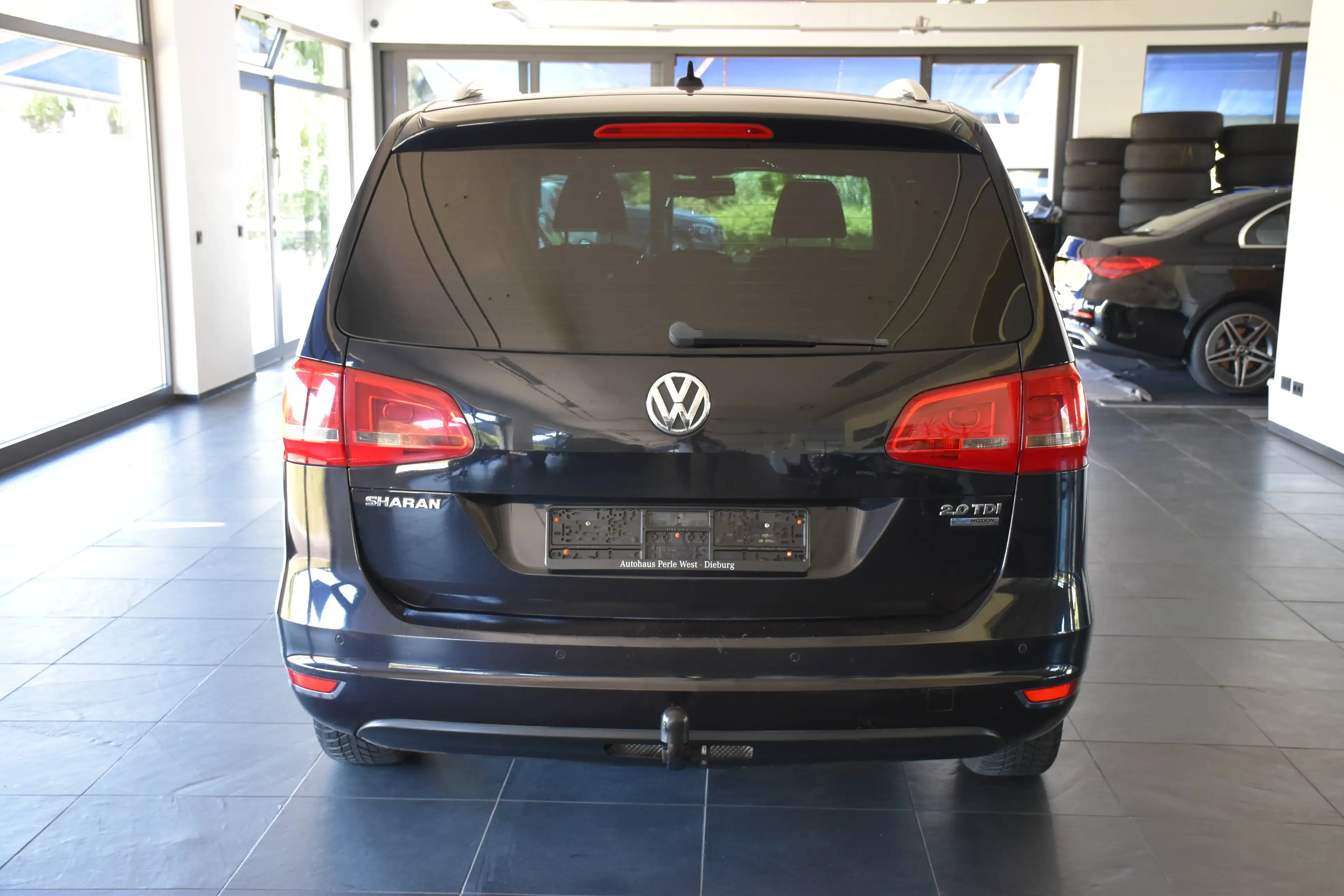 Volkswagen Sharan 2.0 TDI DSG Comfortline BMT 7-SITZER — photo 6