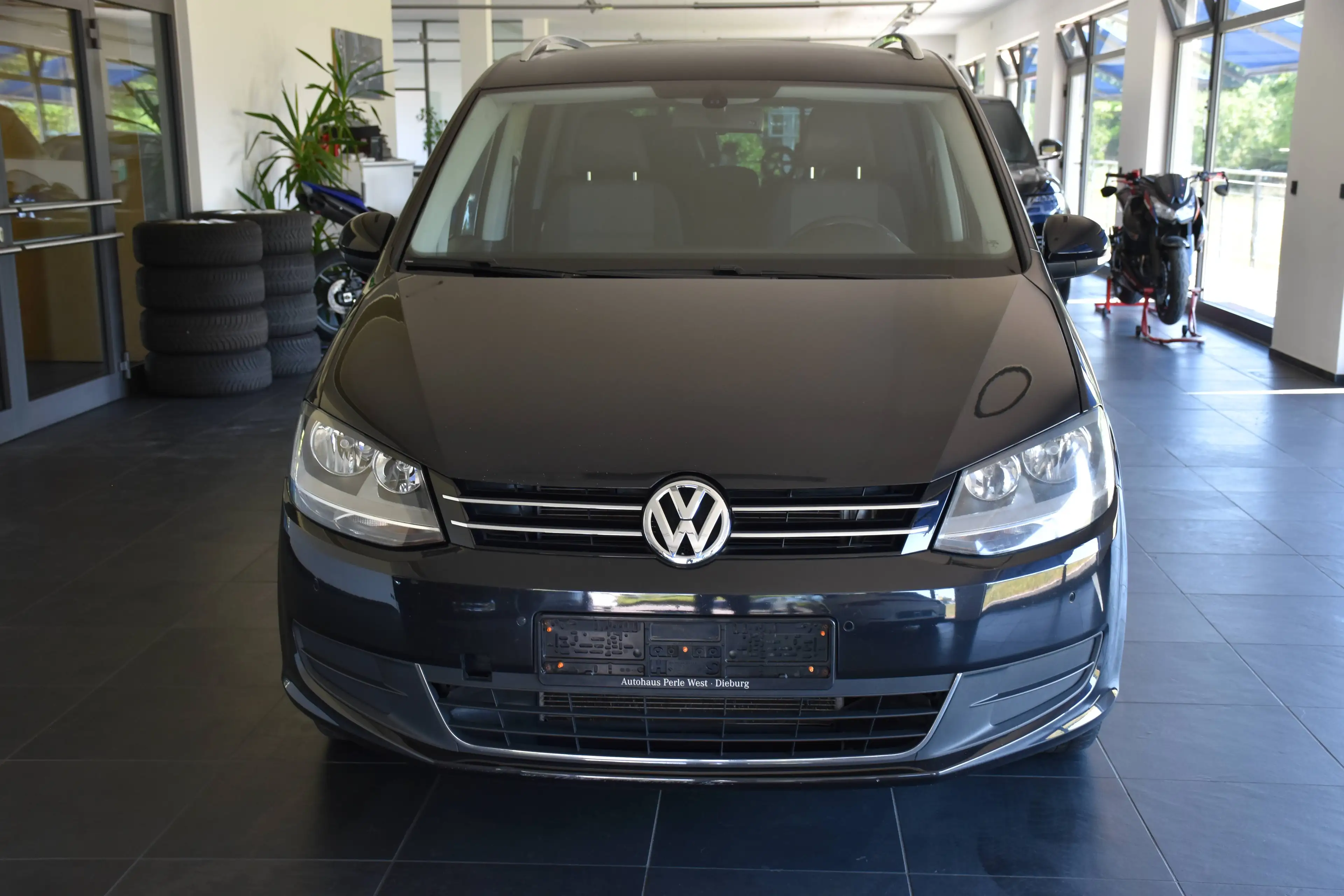 Volkswagen Sharan 2.0 TDI DSG Comfortline BMT 7-SITZER — photo 7