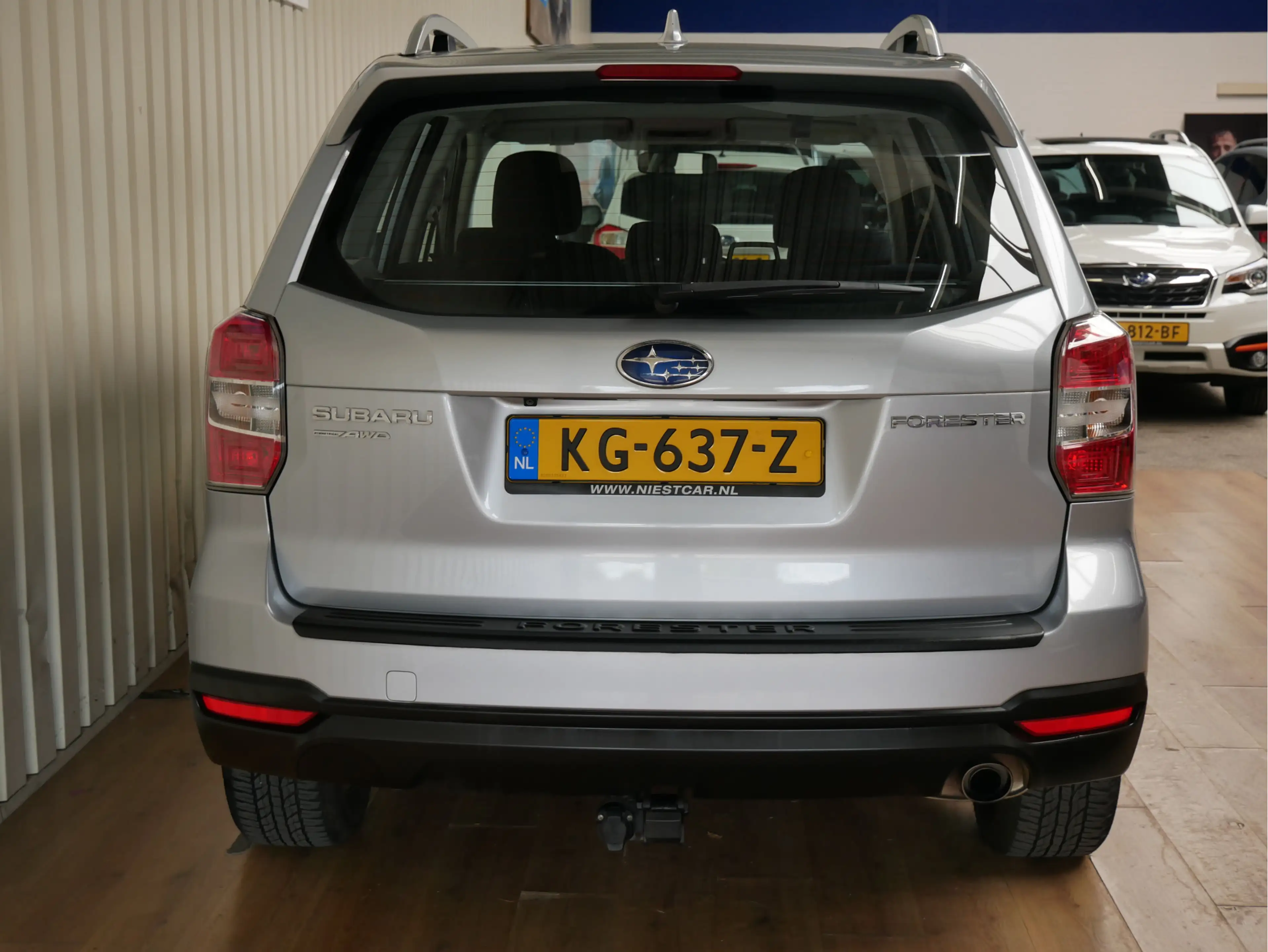 Subaru Forester 2.0 Luxury — photo 28