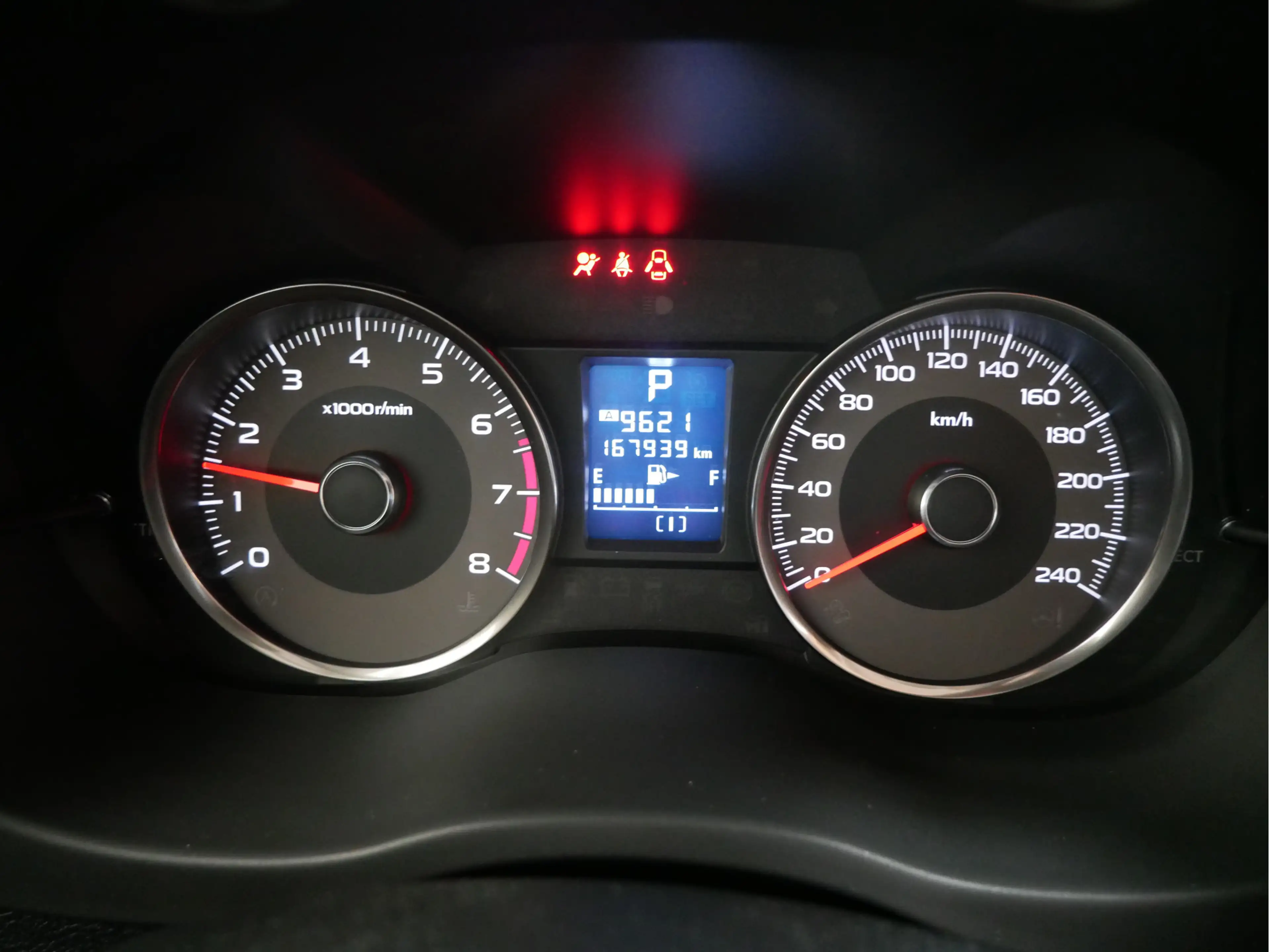 Subaru Forester 2.0 Luxury — photo 18