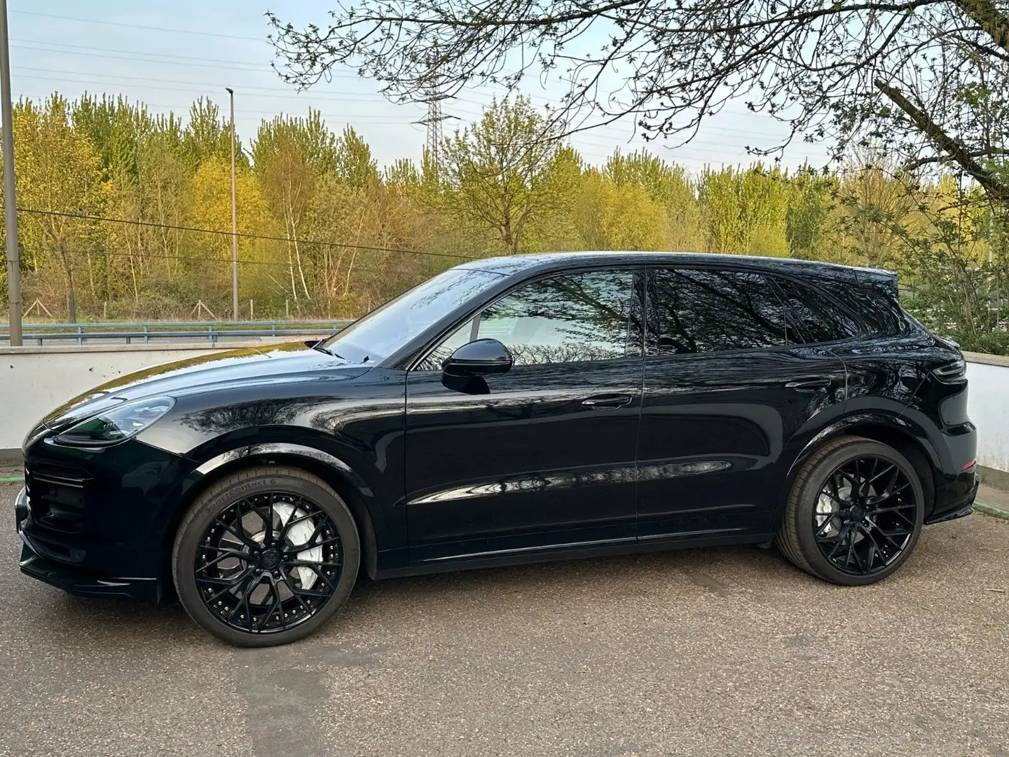 Porsche Cayenne Turbo *TECHART-Umbau* *16-Tkm* *VOLL* Schwarz - 2