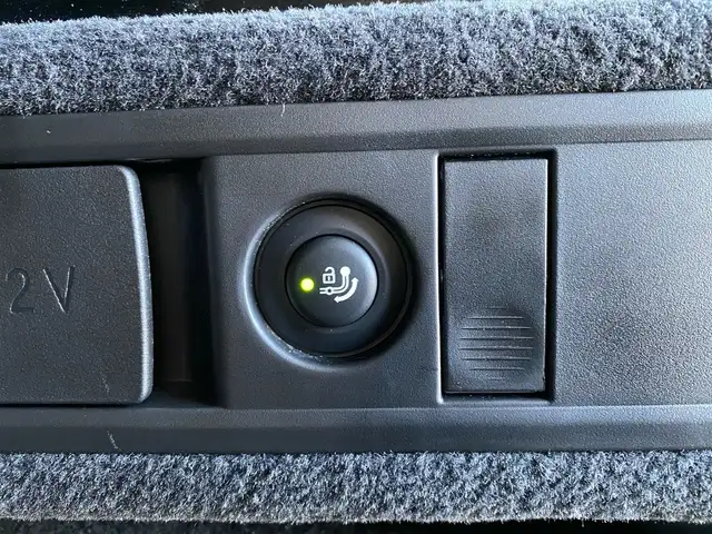 BMW X5 view 13