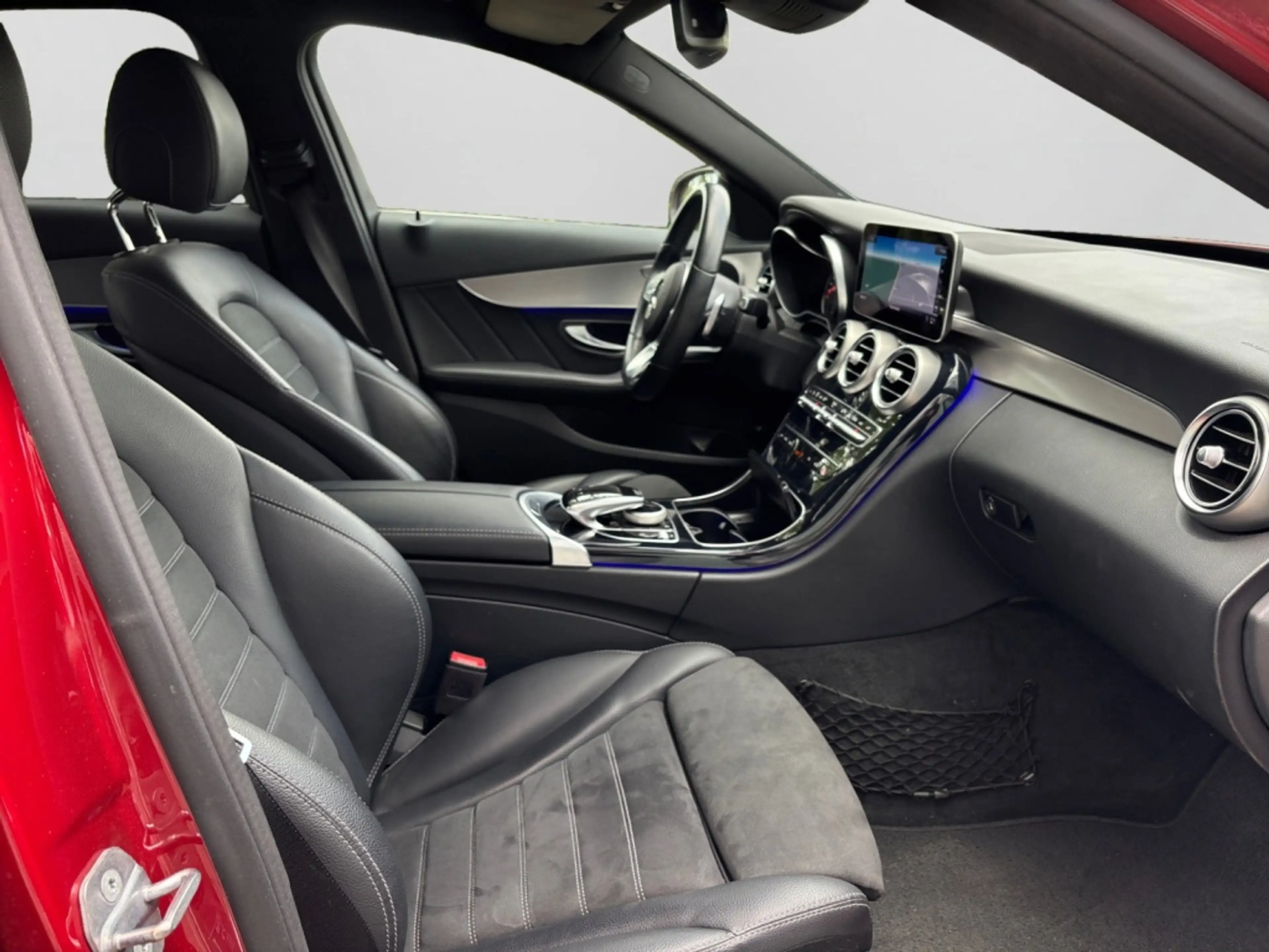 Mercedes-Benz C 300 AMG|MBEAM|NAVI|AHK|DISTR|STANDHEIZUNG — photo 12