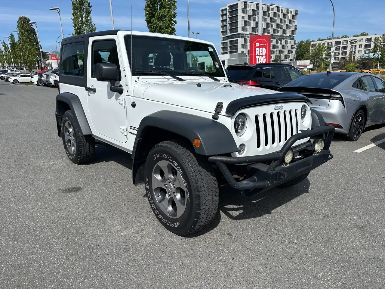 Jeep Wrangler снимка Jeep Wrangler