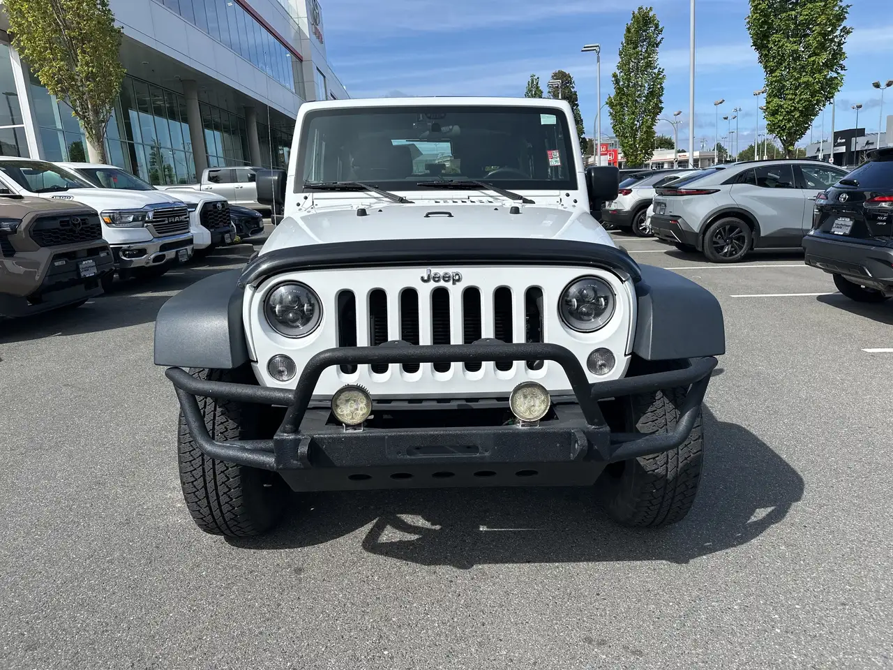 Jeep Wrangler снимка Jeep Wrangler