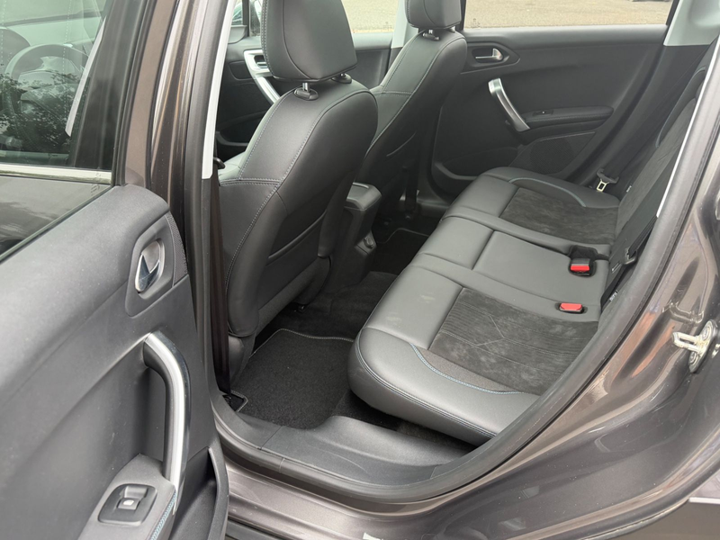 Peugeot 2008 Crossway PureTech 110 EAT6 Nur 24.000 KM — photo 9