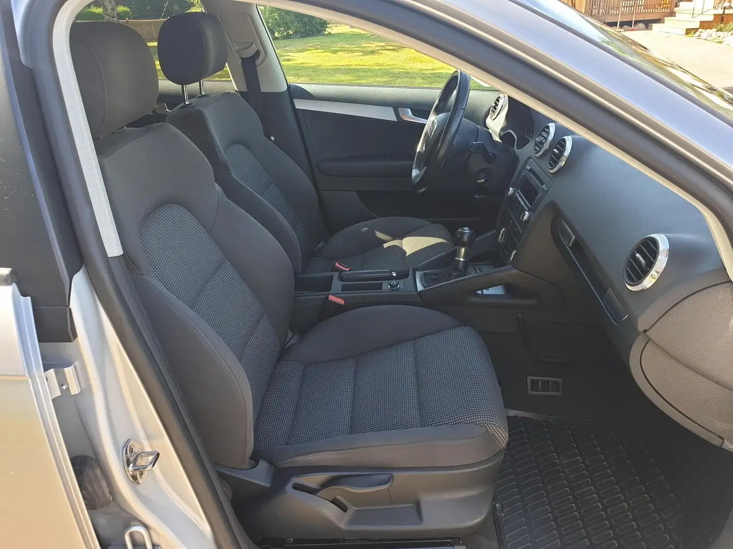 Audi A3 A3 Sportback 1.9 TDI 105 Ambition Luxe Gris - 2
