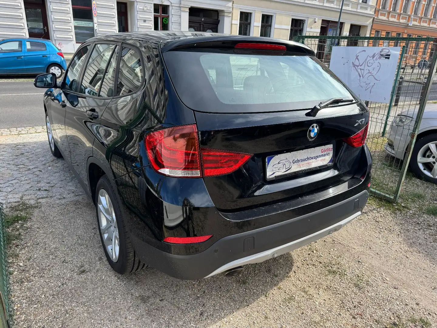 BMW X1 18 d xDrive 1-Hand Steuerkette neu Noir - 2