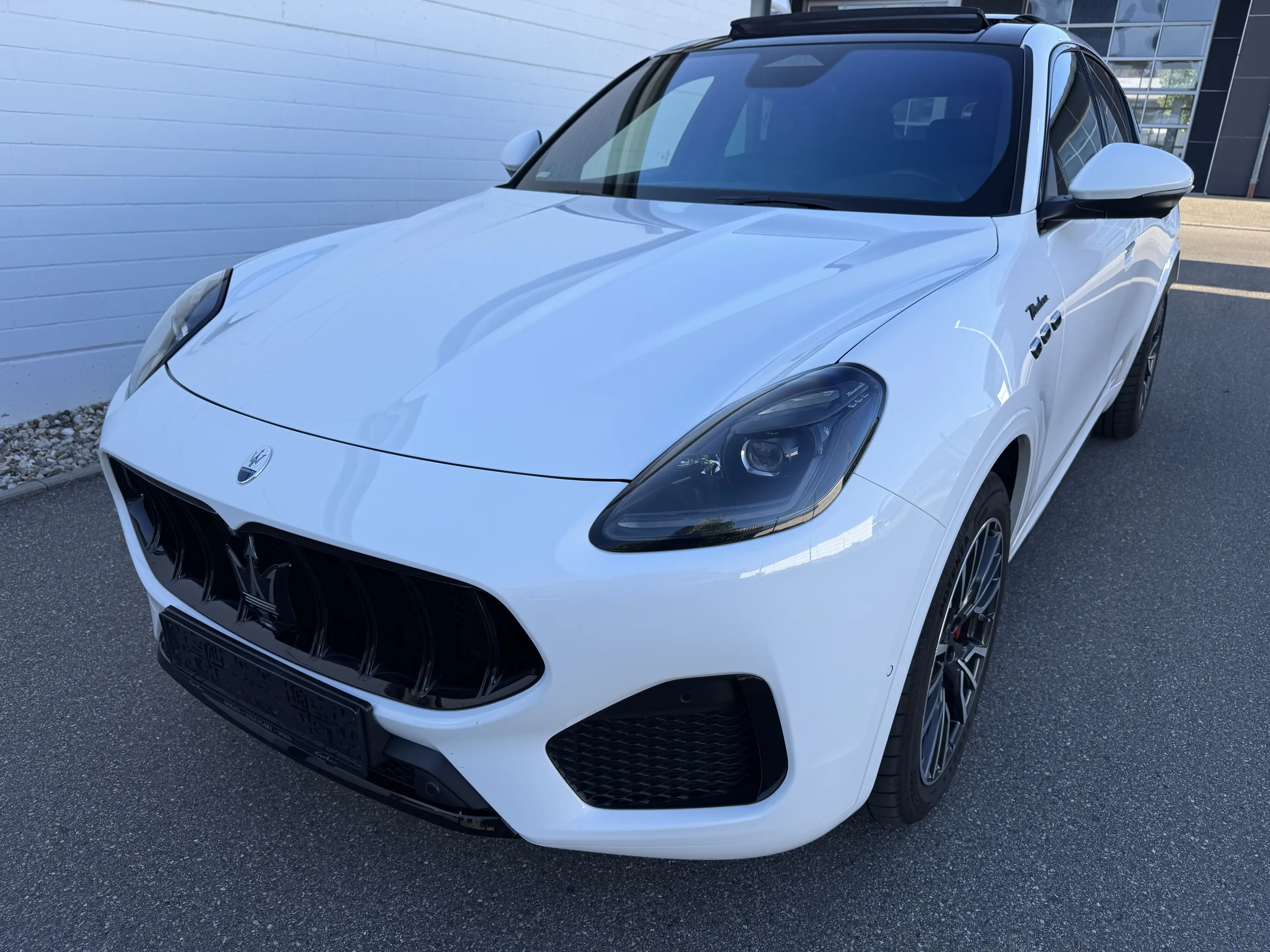 Maserati Grecale 221 kW 2.0 Mild-Hybrid AWD — photo 2