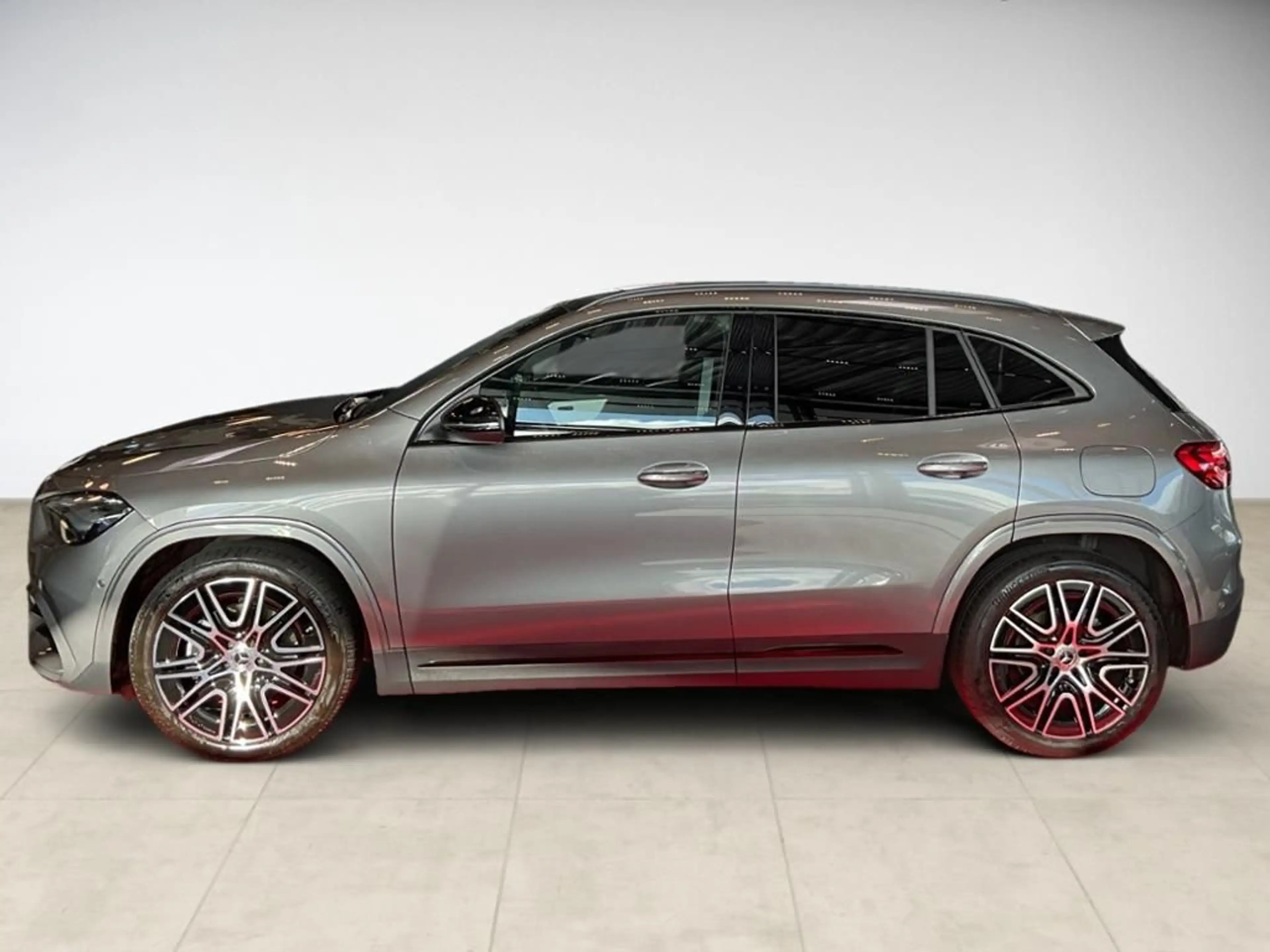 Mercedes-Benz GLA 200 d AMG Style AUT Kam. KlimaA LED LM PDC — photo 7