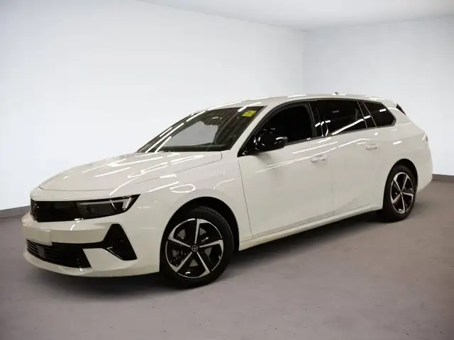Opel Astra view 7