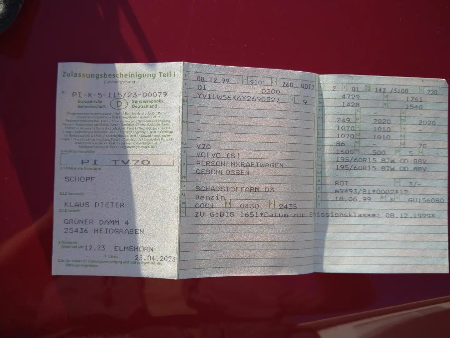 Volvo V70 2,4T+Klassik+Aut. Roşu - 1