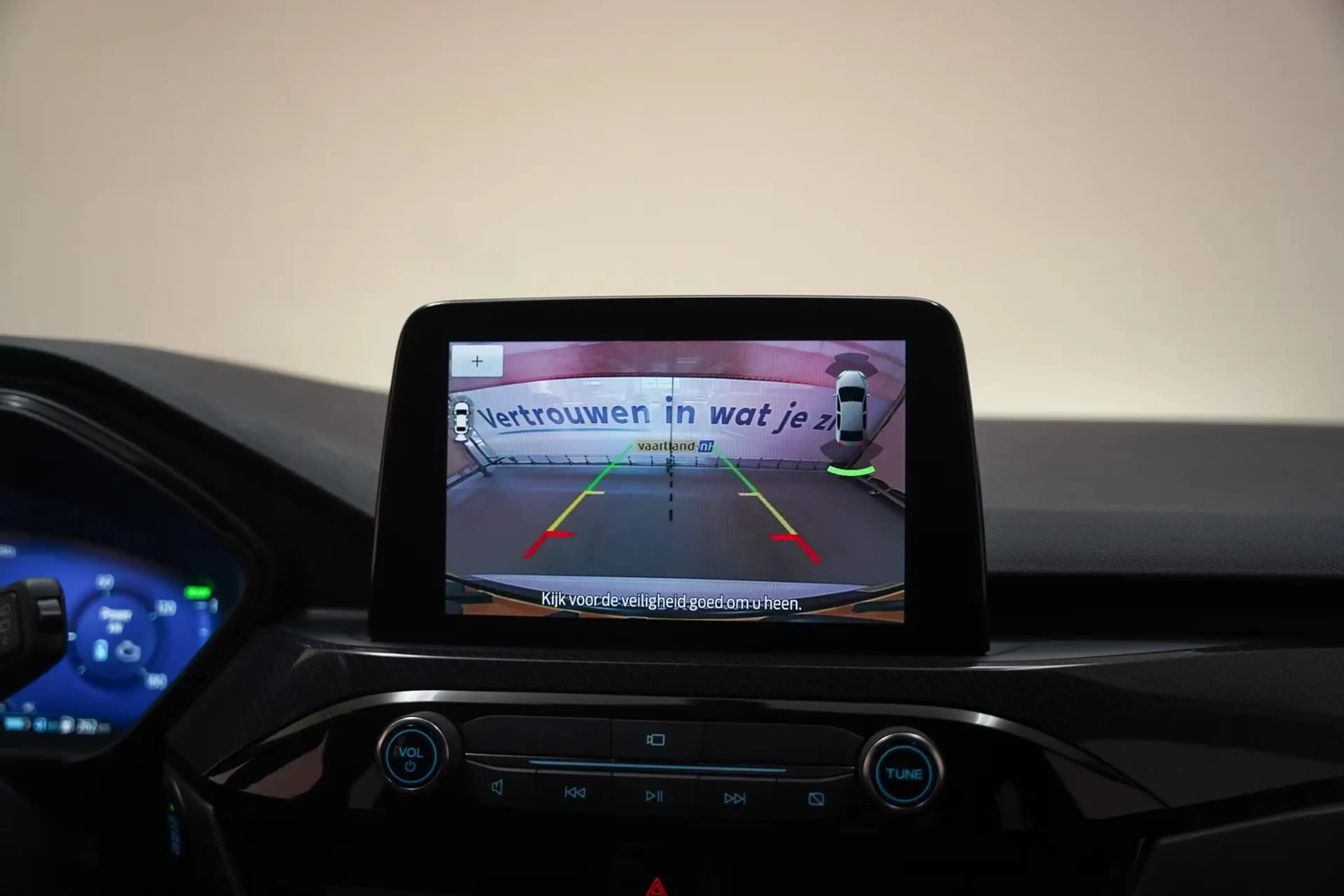Ford Kuga 2.5 PHEV ST-Line Aut. [ Adapt.cruise Camera Winter — photo 5