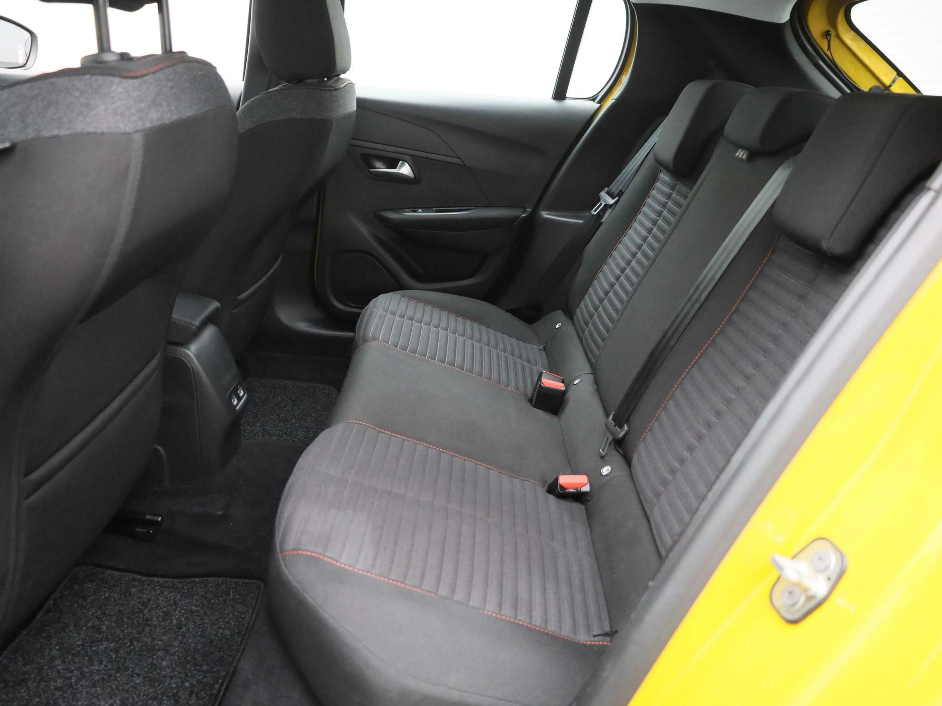 Peugeot e-208 EV Active Pack 50 kWh | WORDT VERWACHT | APPLE CAR — photo 12