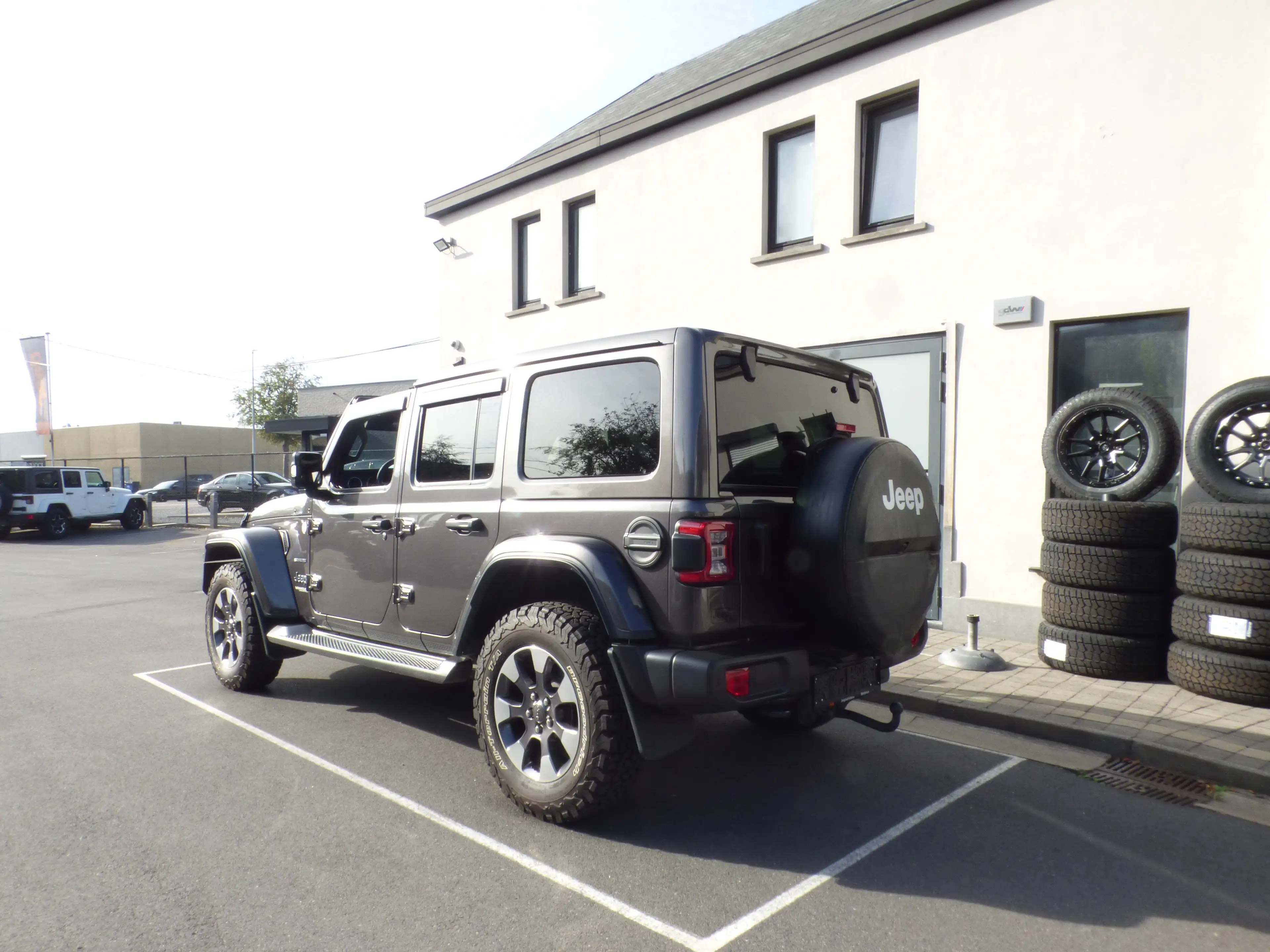 Jeep Wrangler Wrangler 2.0 Turbo Sahara **19750 km **Nieuwestaat ** — photo 3
