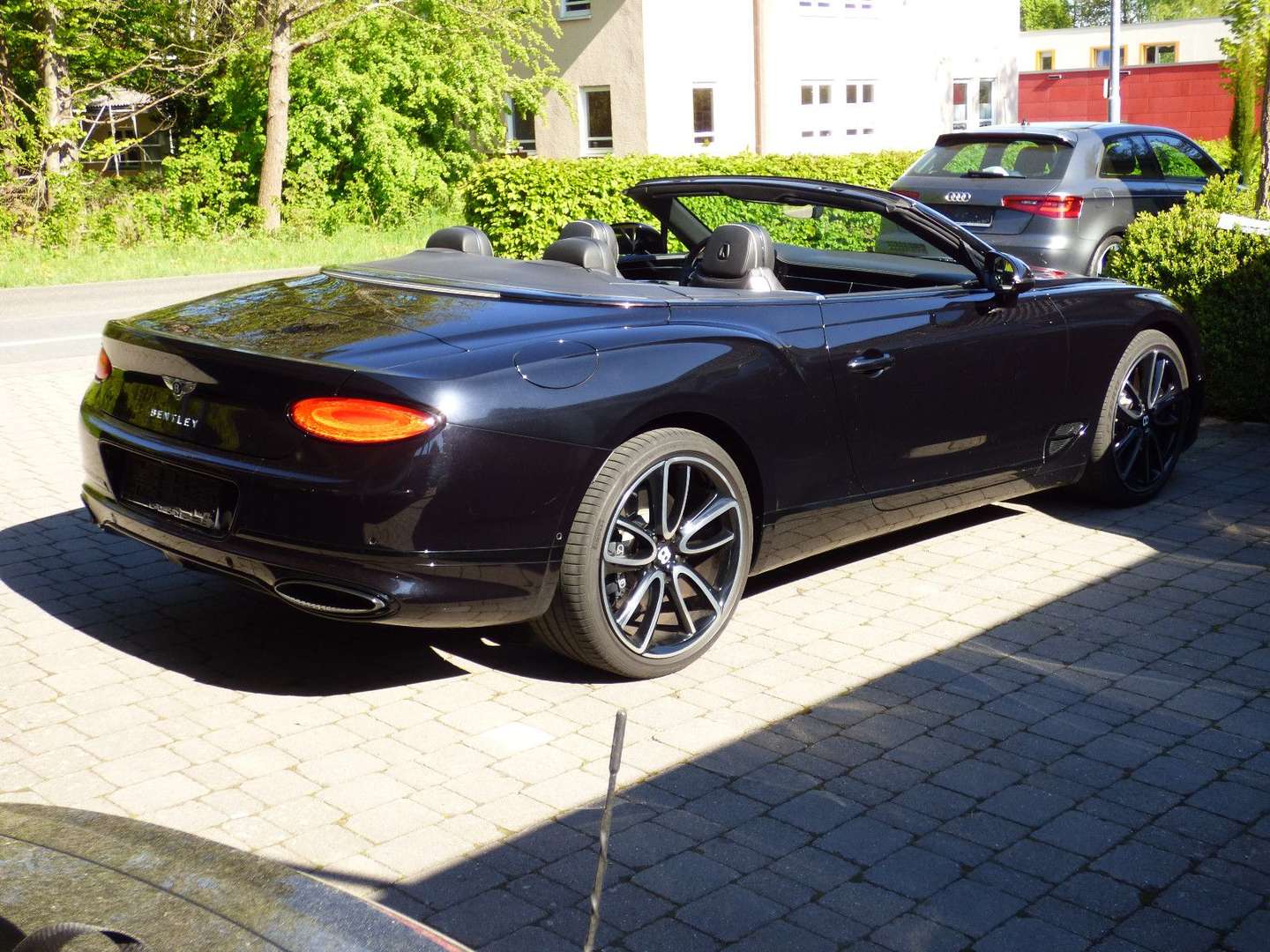Bentley Continental GTC W12 Mulliner -  - Joinsteer - #4