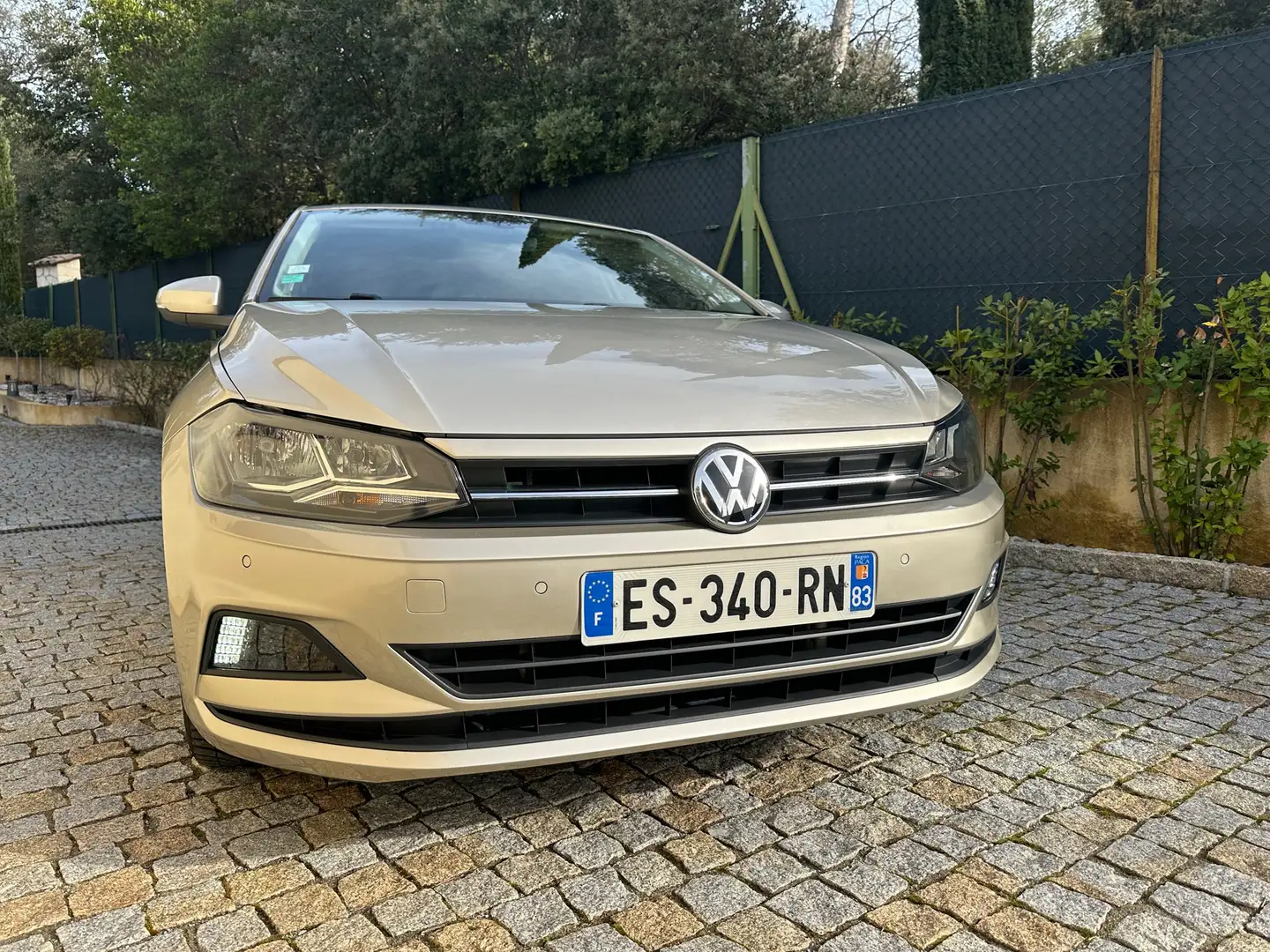 Volkswagen Polo 1.0 TSI 95 S&S BVM5 Confortline Business Bronzová - 1