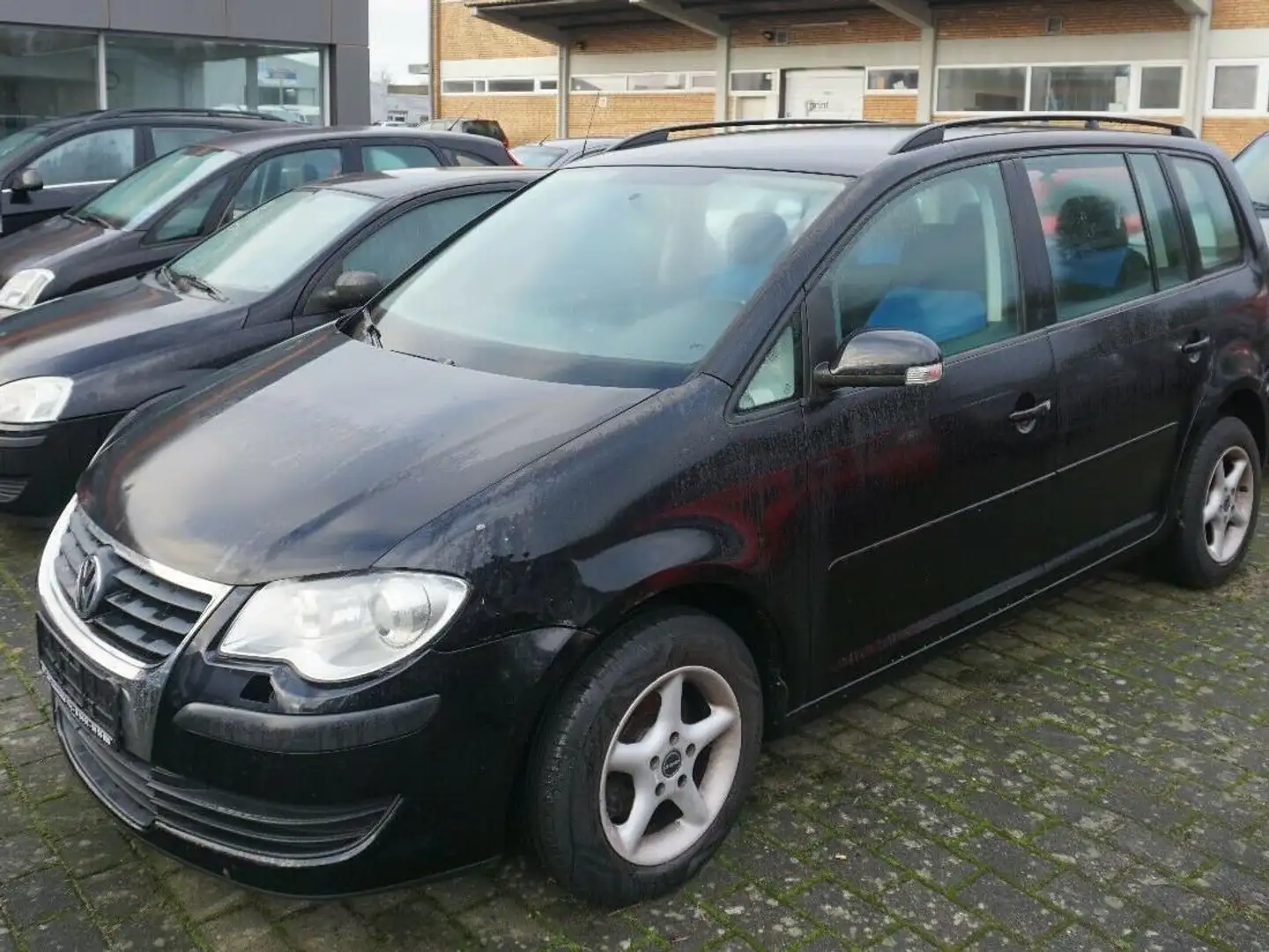 Volkswagen Touran 2.0 TDI Trendline Klima Navi Xeno HU/AU 10/2022 Schwarz - 1