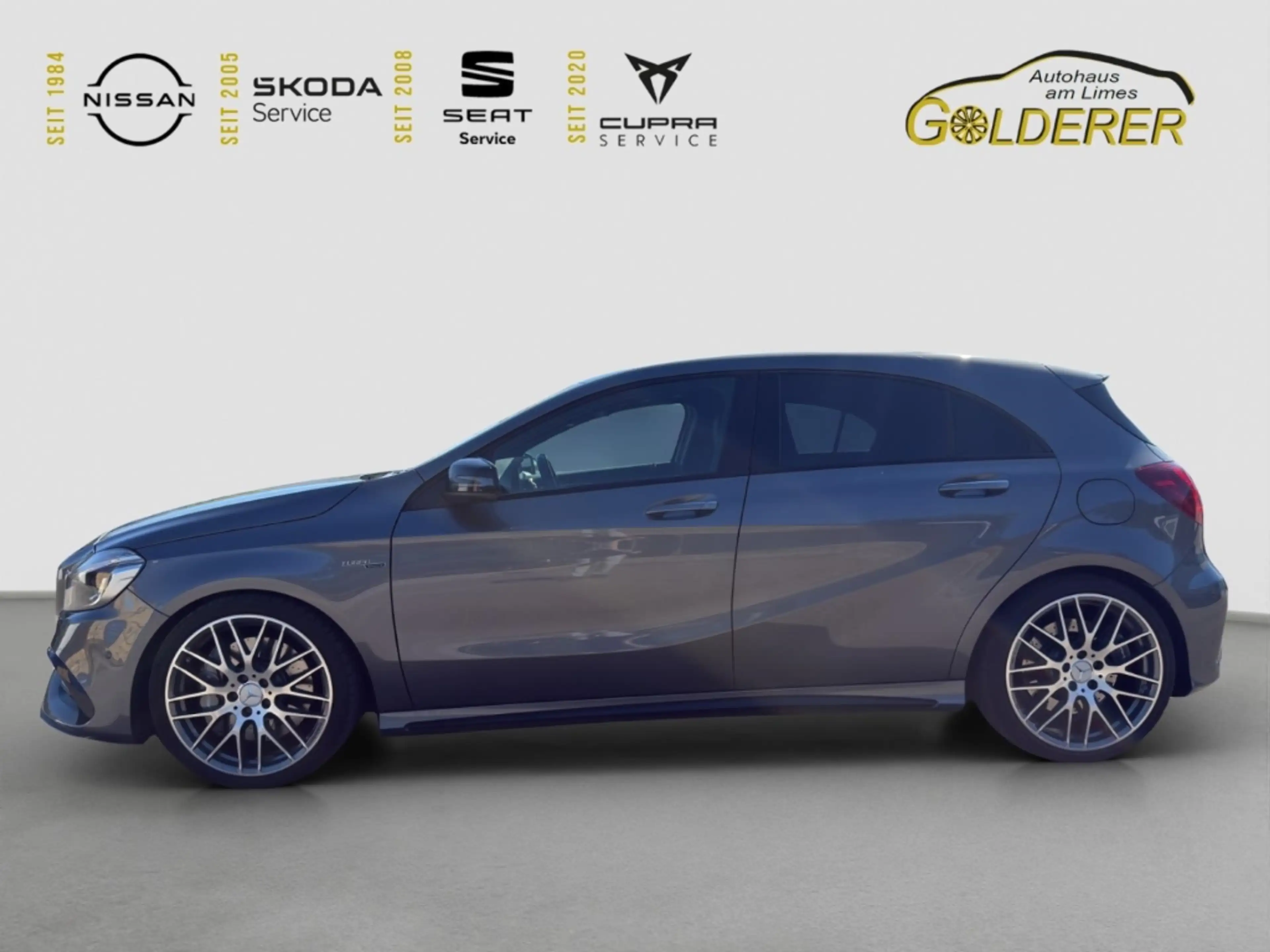Mercedes-Benz A 45 AMG 4Matic El. Panodach Navi Leder Memory Sitze Sounds — photo 3