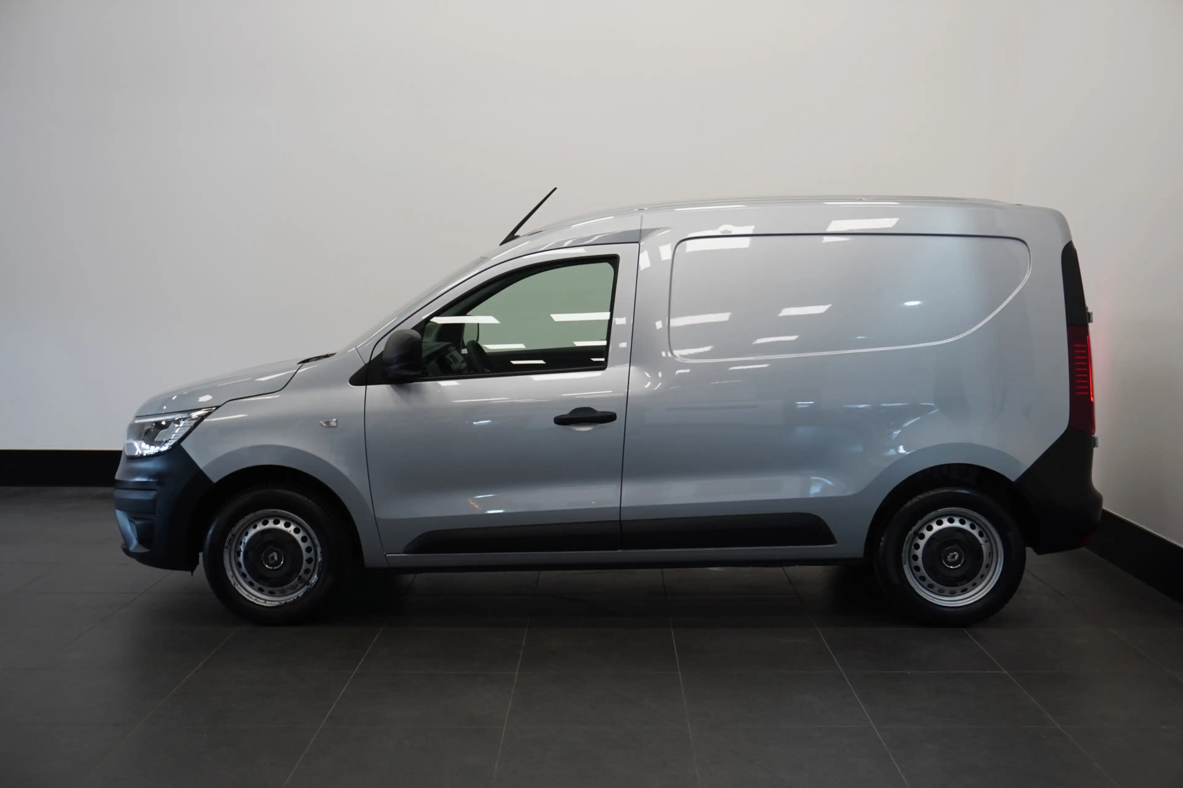 Renault Express 1.3 TCe 100PK Benzine EURO 6 - Airco - Navi - Crui — photo 6