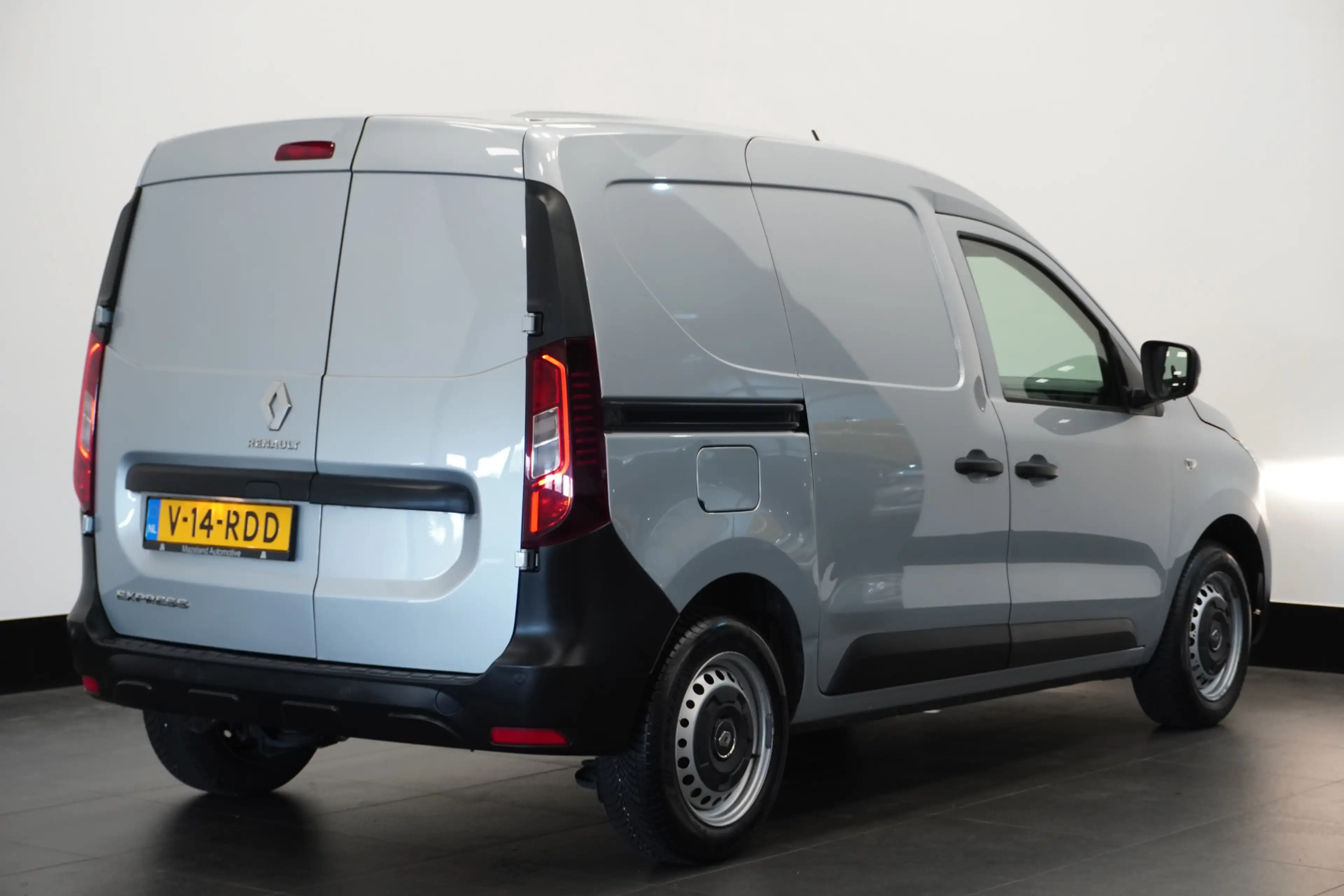 Renault Express 1.3 TCe 100PK Benzine EURO 6 - Airco - Navi - Crui — photo 2
