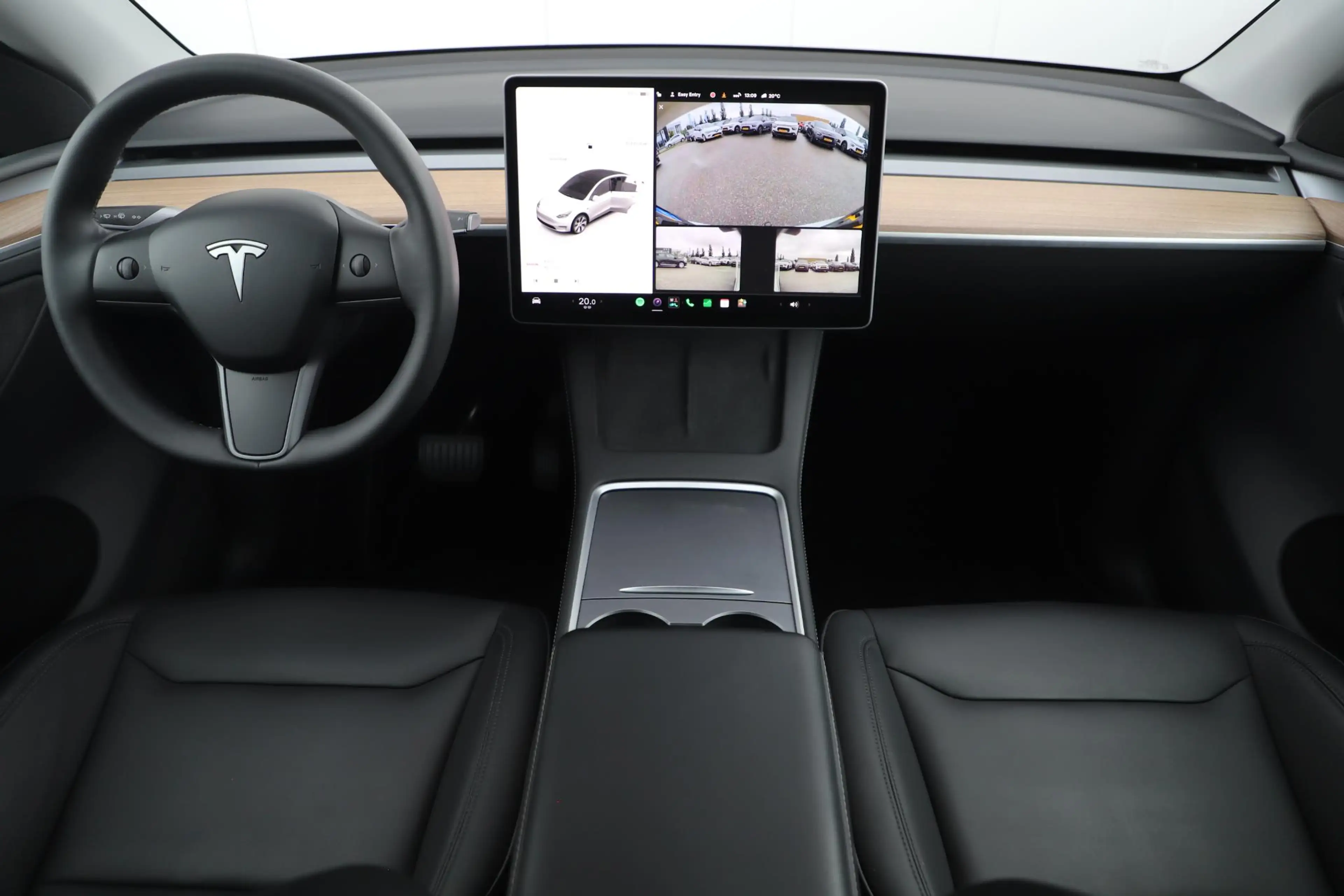 Tesla Model Y Long Range AWD 75 kWh Afneembare Trekhaak Panorama — photo 13