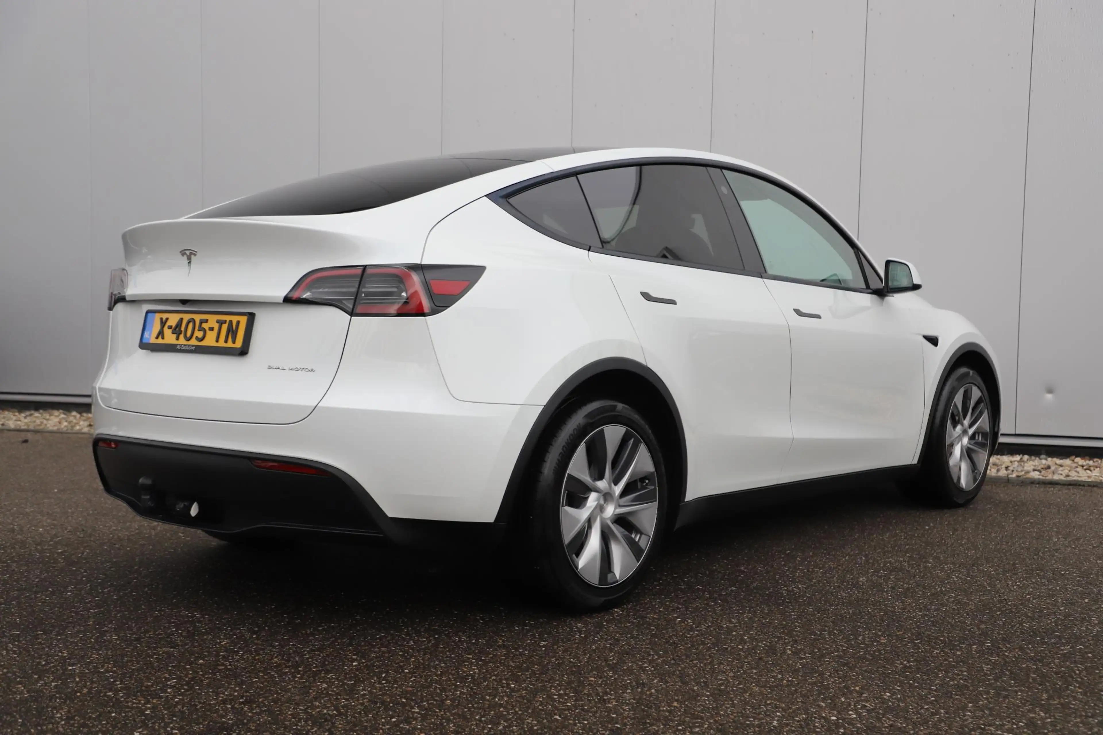 Tesla Model Y Long Range AWD 75 kWh Afneembare Trekhaak Panorama — photo 4