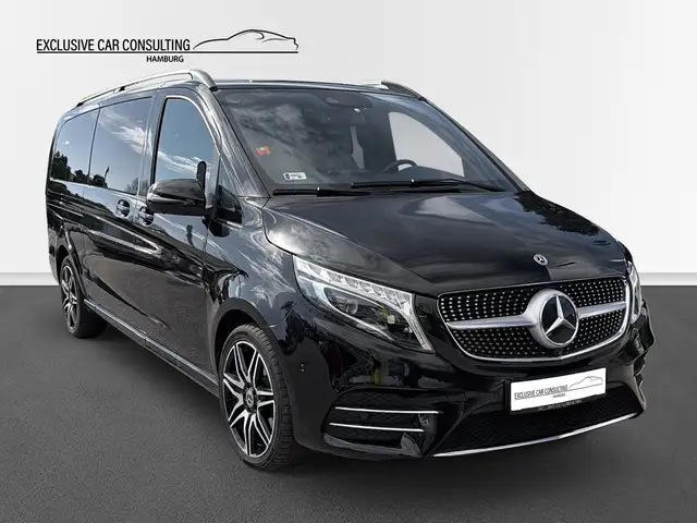 Mercedes-Benz V-Class view 3