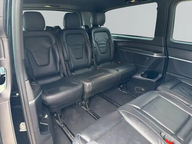 Mercedes-Benz V-Class view 11
