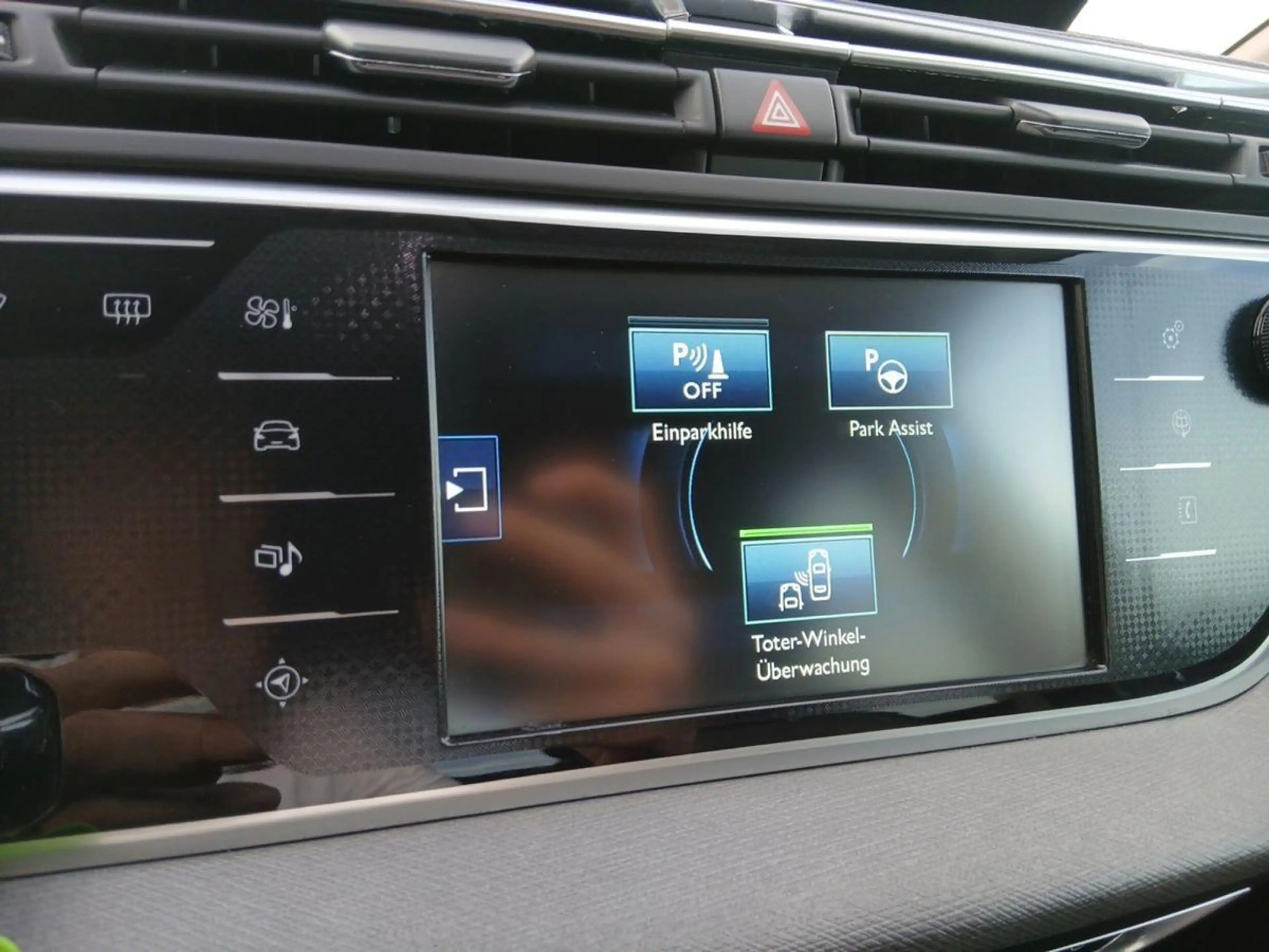 Citroen C4 Intensive 1.6 Turbo/Allwetter/NAVI/KAMERA/PANO-Sch — photo 11