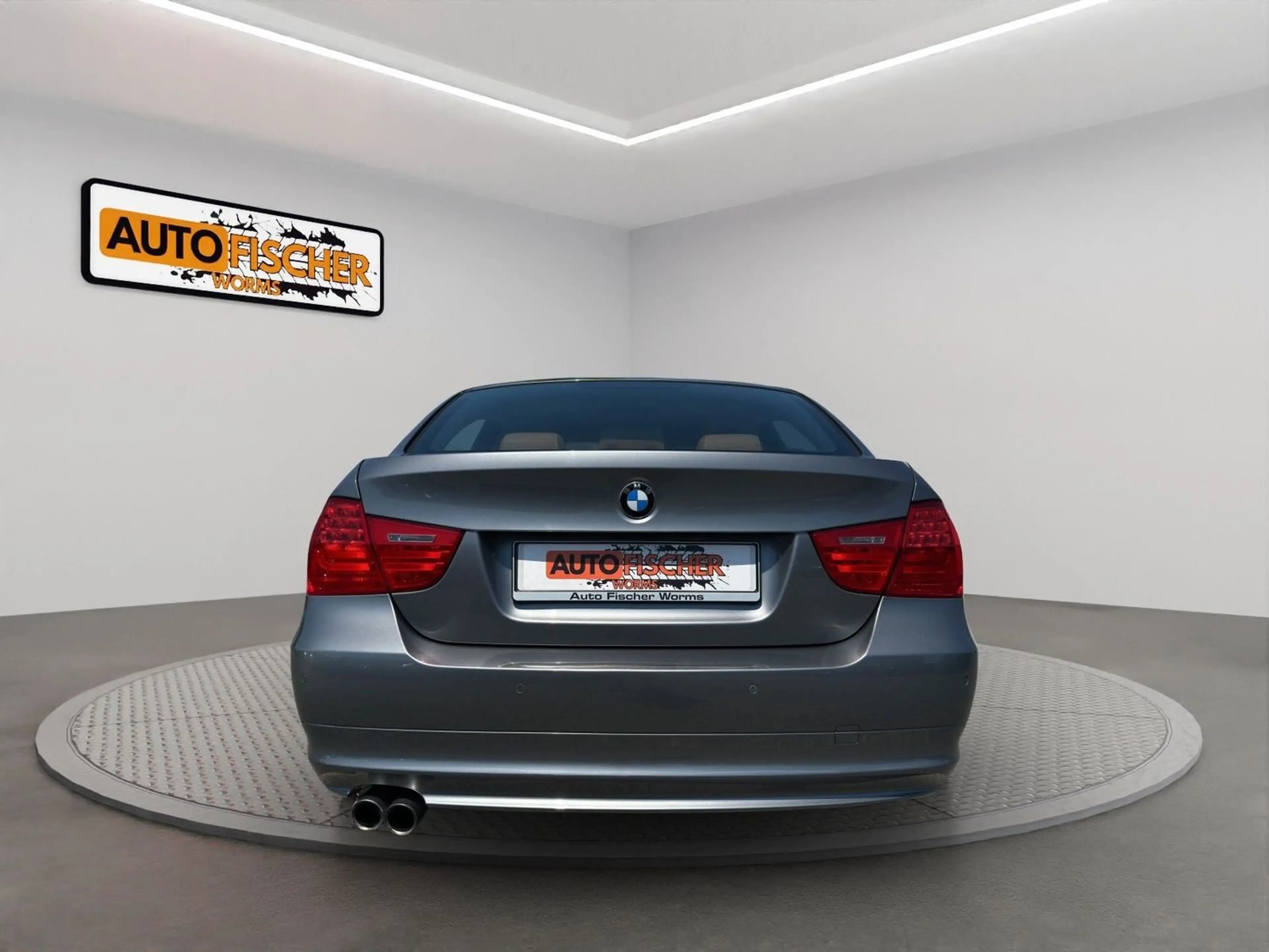 BMW 325 d  Leder  Xenon  "Rentner" Motor 3,0 Ltr.-145 kW — photo 6